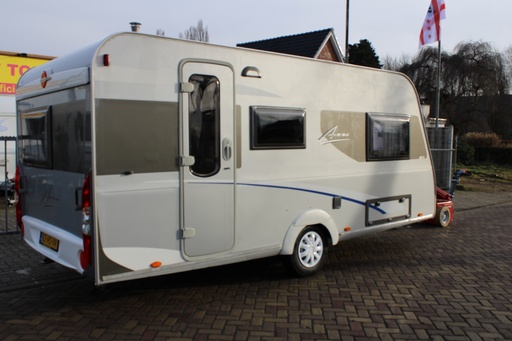 Burstner Averso 450 Frans Bed en Rondzit