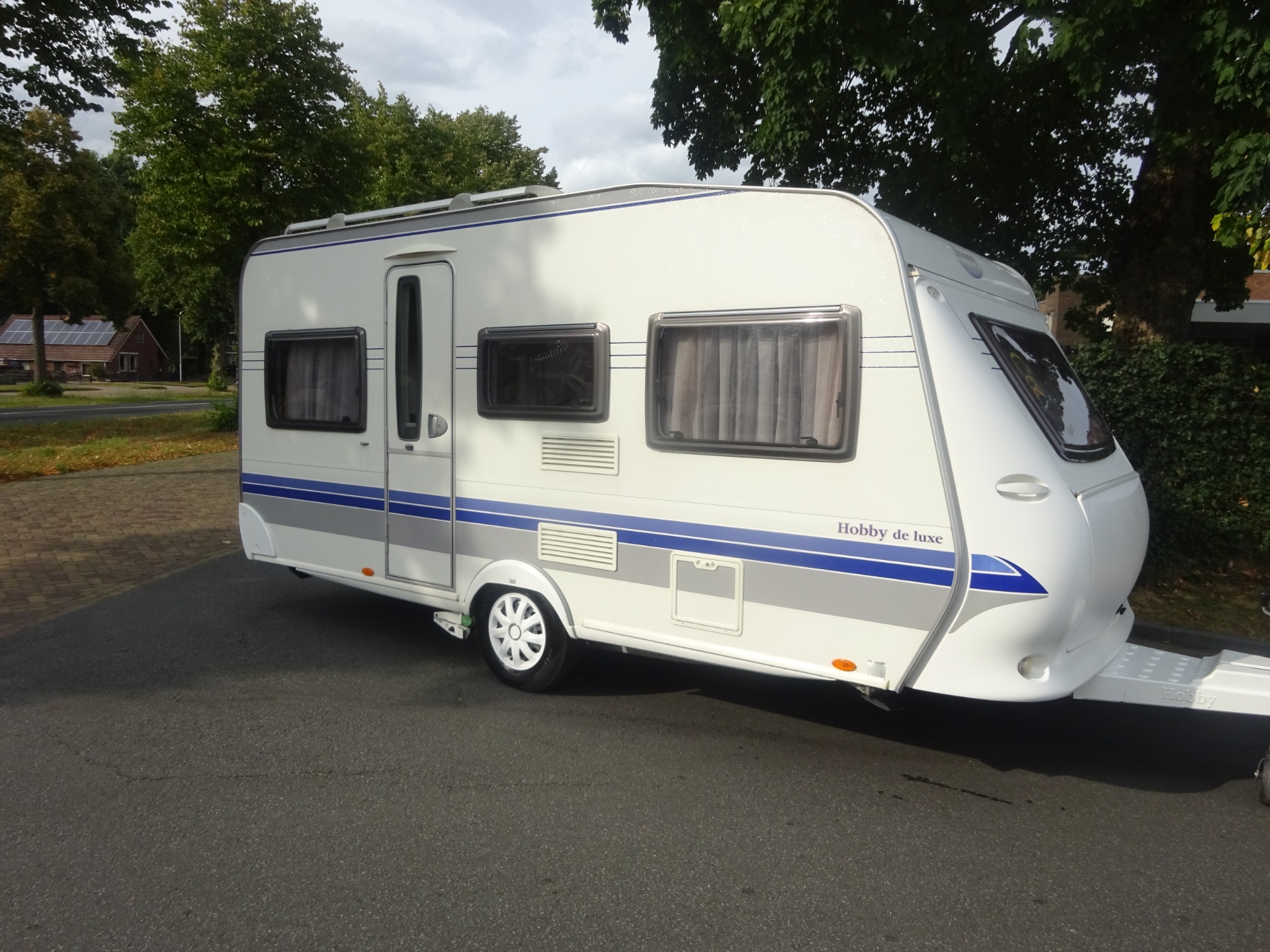 Hobby De luxe 450 UB Vast Bed en Rondzit+Mover