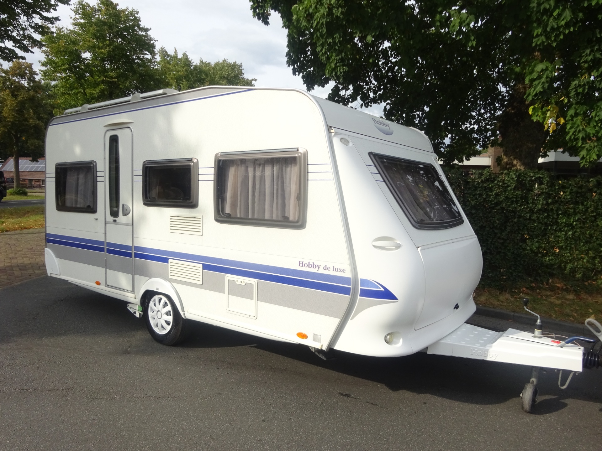 Hobby De luxe 450 UB Vast Bed en Rondzit+Mover