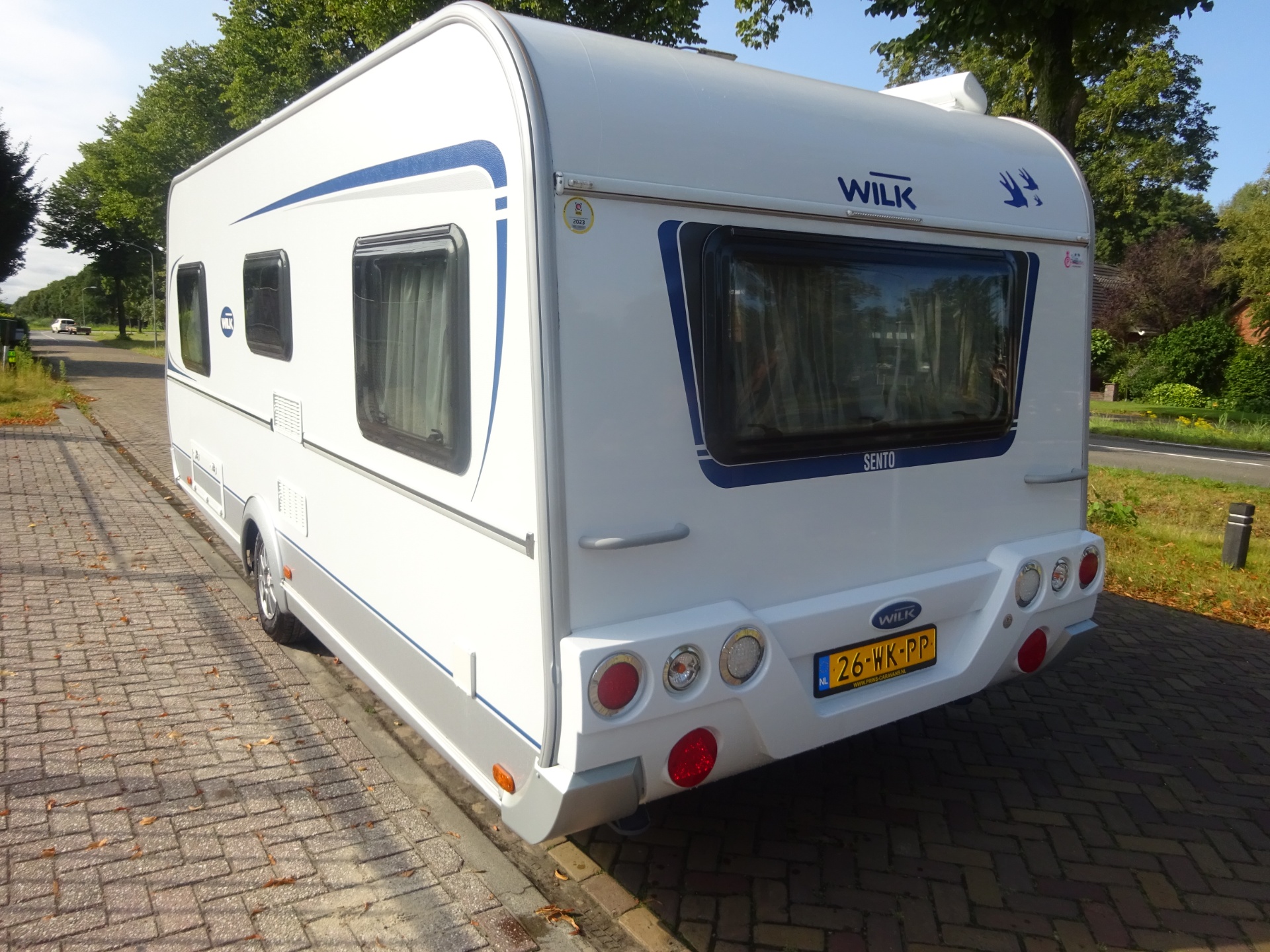 Wilk Sento 490 HTD+Mover+Luifel