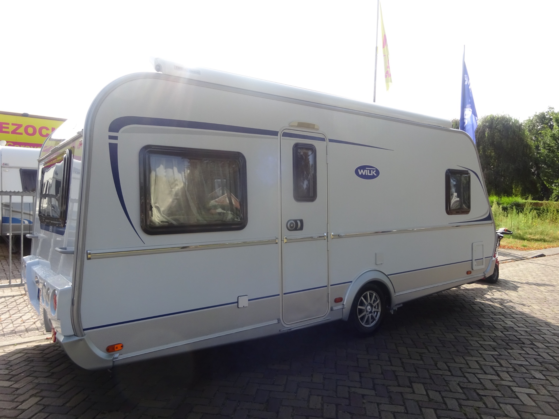 Wilk Sento 490 HTD+Mover+Luifel