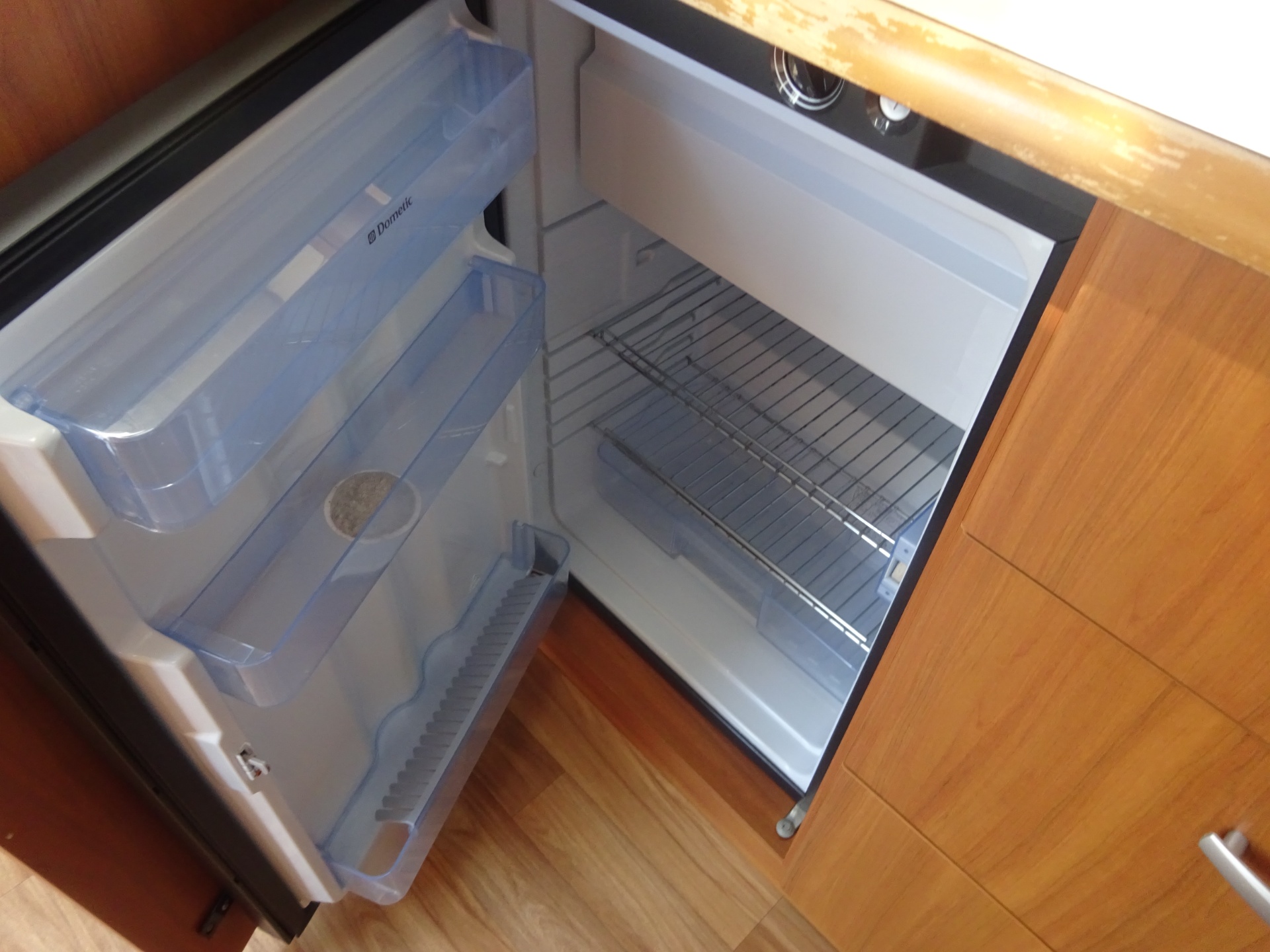 Wilk Sento 490 HTD+Mover+Luifel