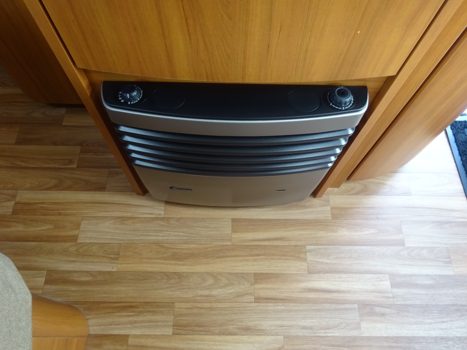 Wilk Sento 490 HTD+Mover+Luifel