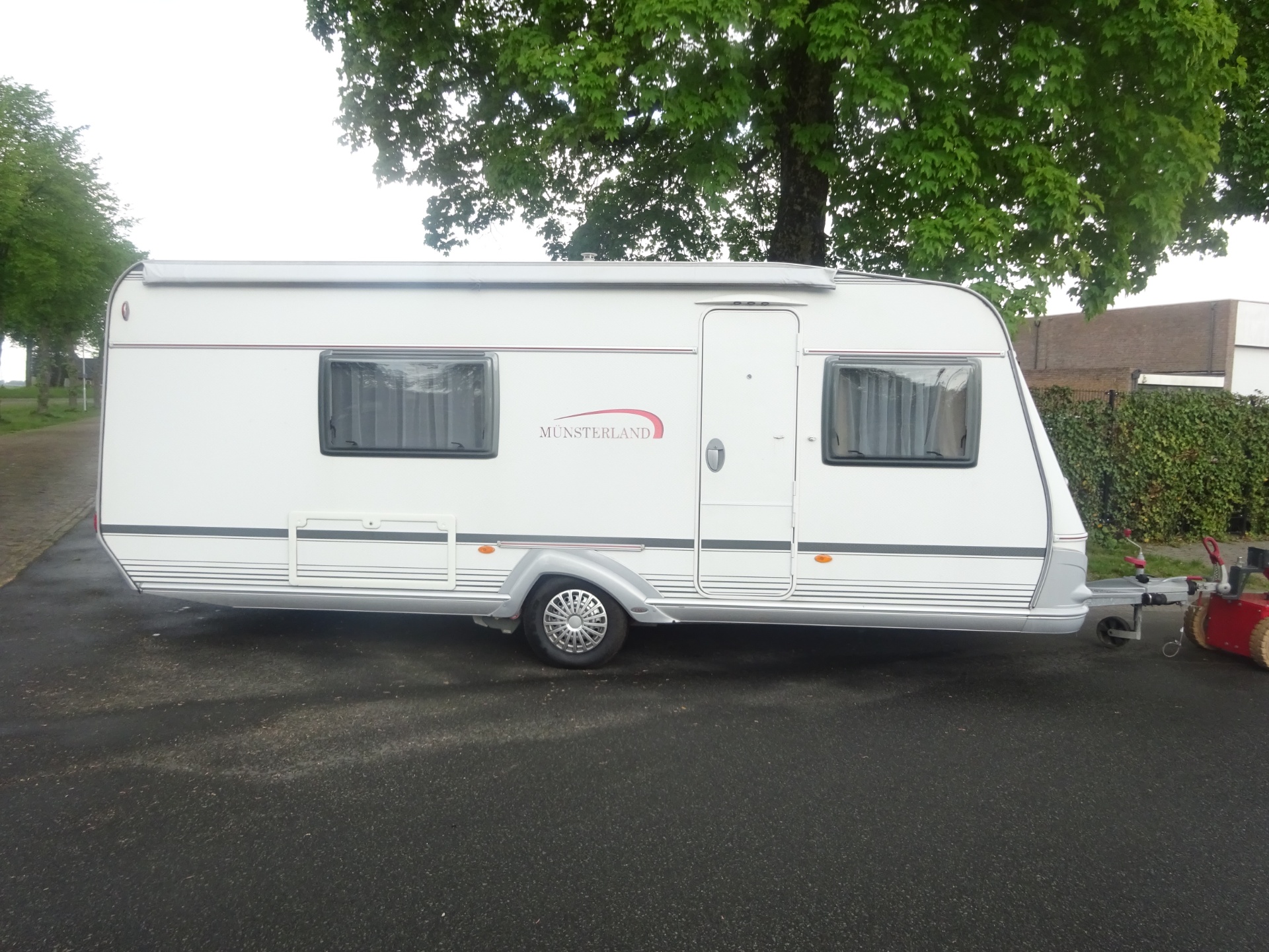 Lmc Munsterland 520 HTE Enkele Bedden+Mover+Luifel