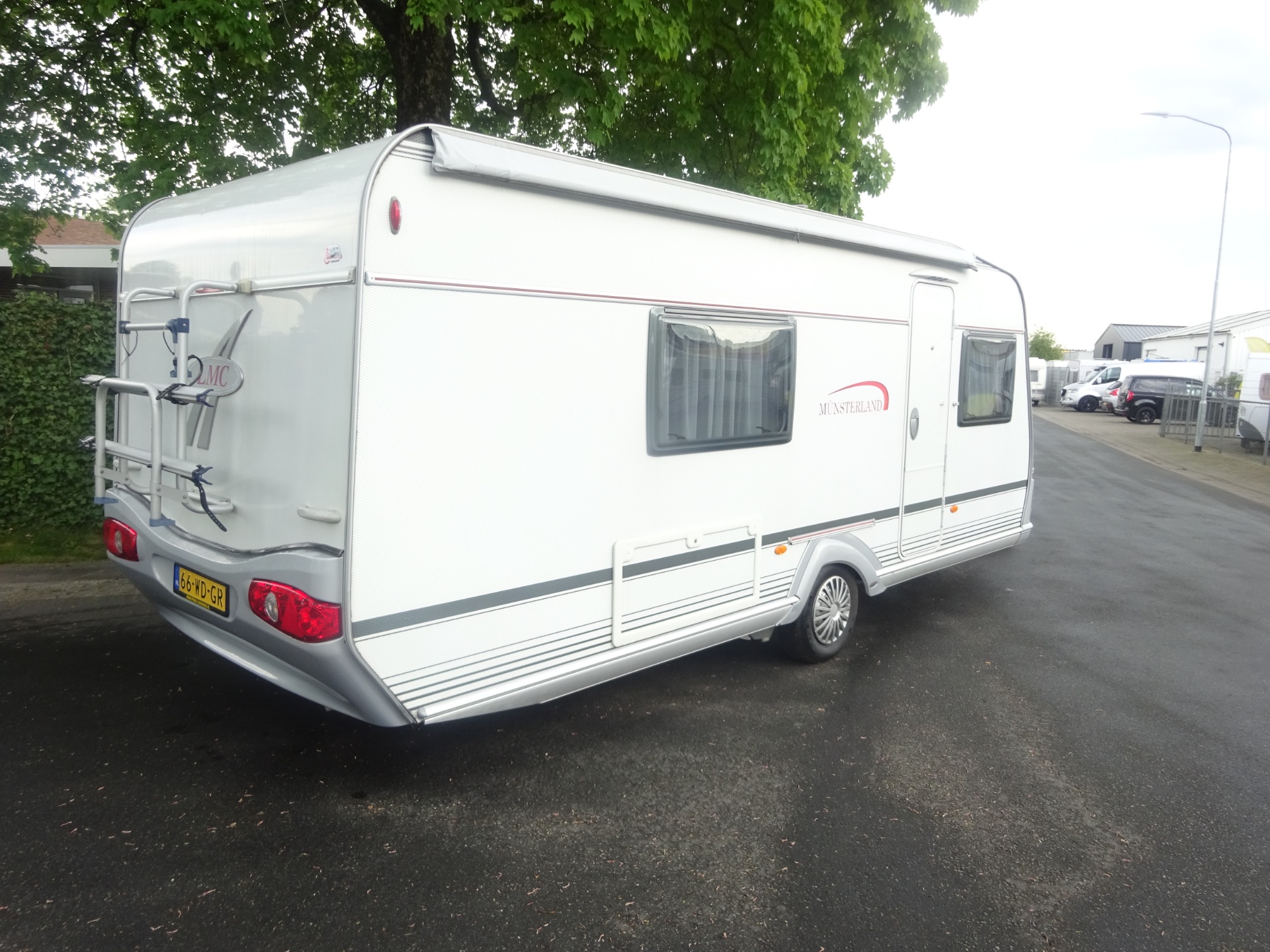 Lmc Munsterland 520 HTE Enkele Bedden+Mover+Luifel