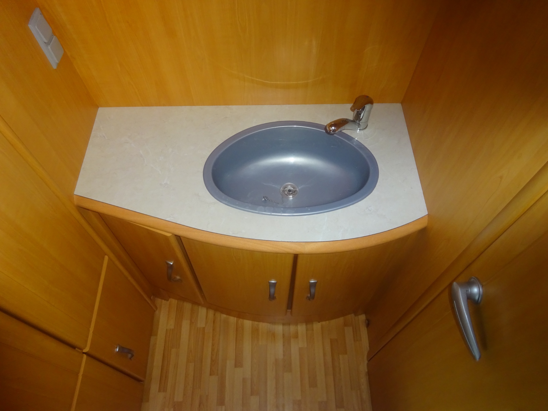 Lmc Munsterland 520 HTE Enkele Bedden+Mover+Luifel