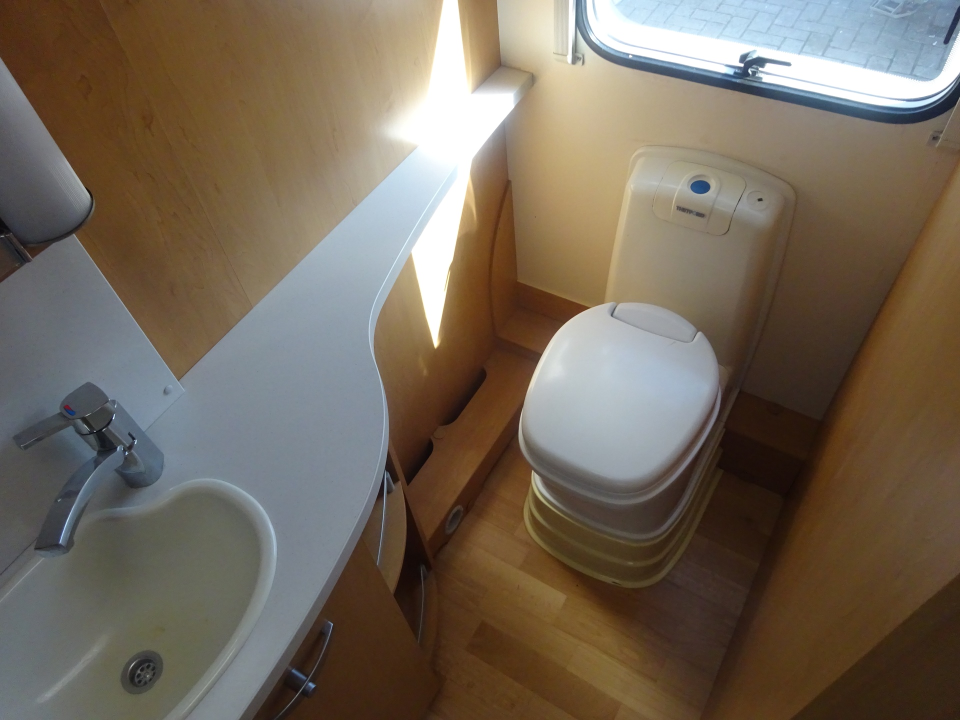 Knaus Sudwind 580 Ul Enkele Bedden#Grote Badkamer#