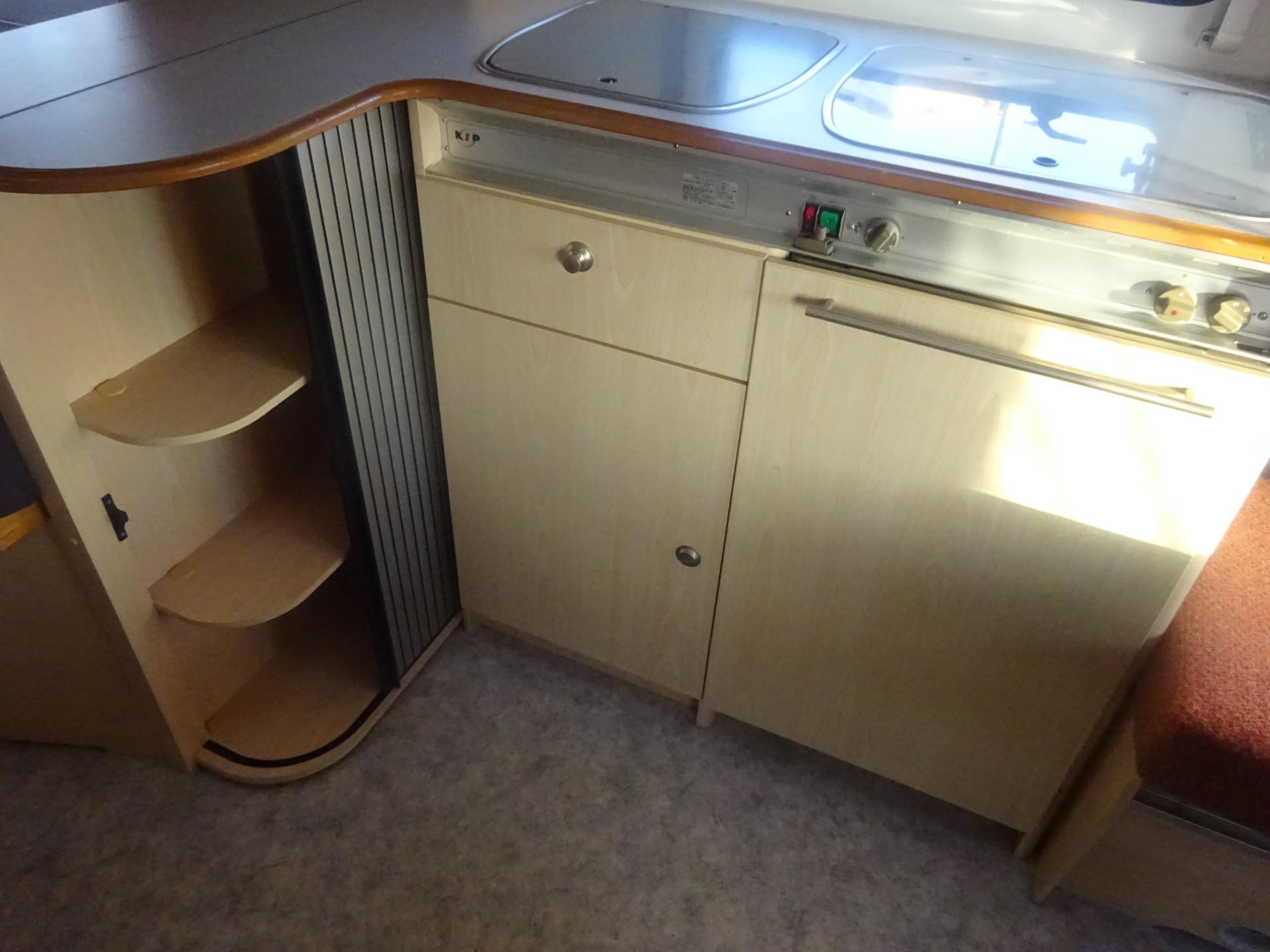 Kip Starline 47TDB met Mover