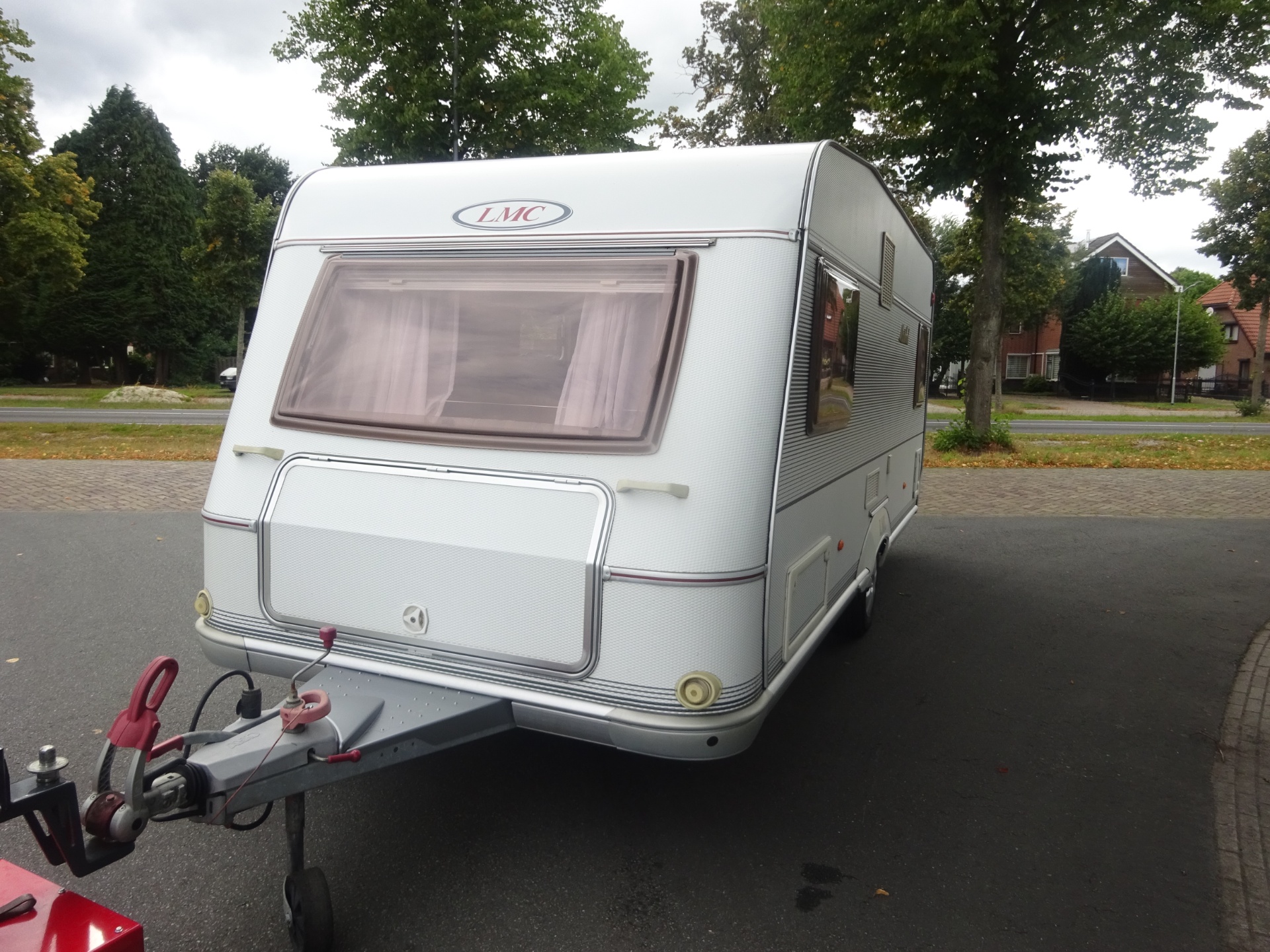 Lmc Munsterland 510 Frans Bed+Rondzit+Grote Koelkast en Mover