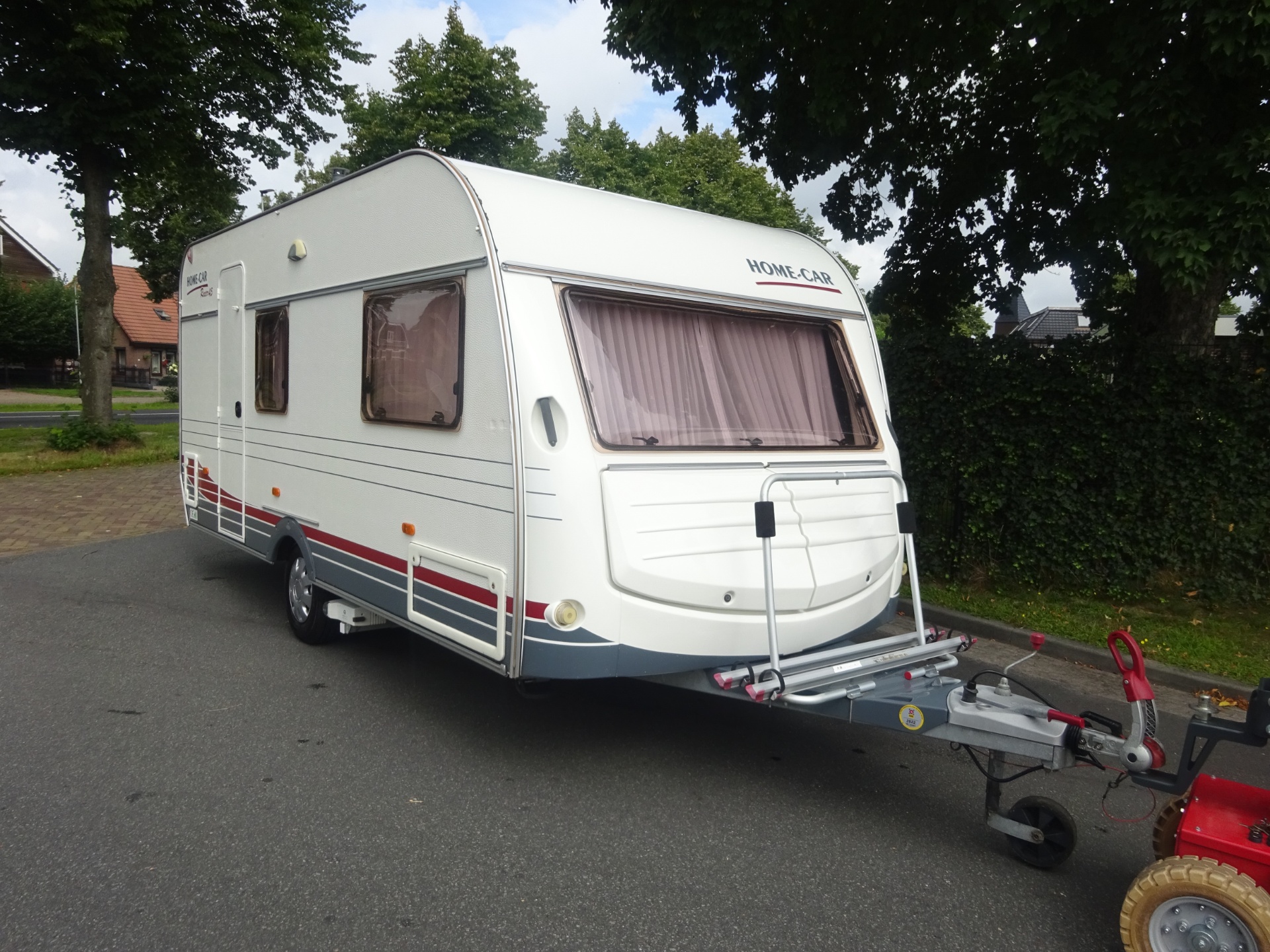 Home-car Racer 450 Ruime Caravan Met Nieuwe Mover