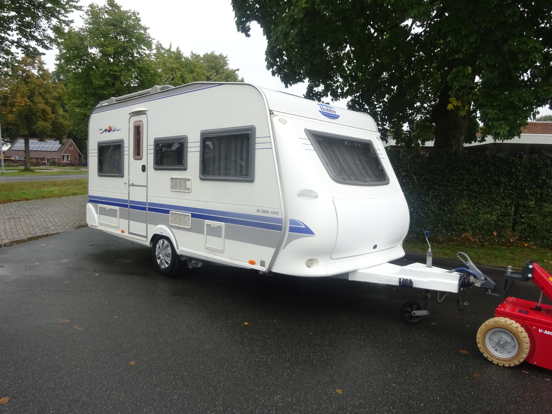 Hobby De luxe 450 GERESERVEERD