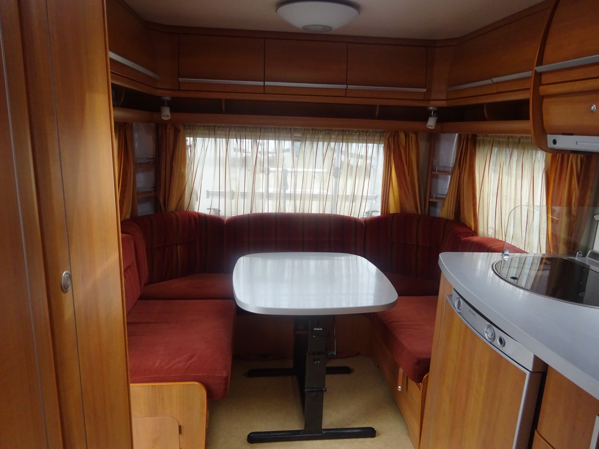 Fendt Bianco 470 Frans Bed en Rondzit