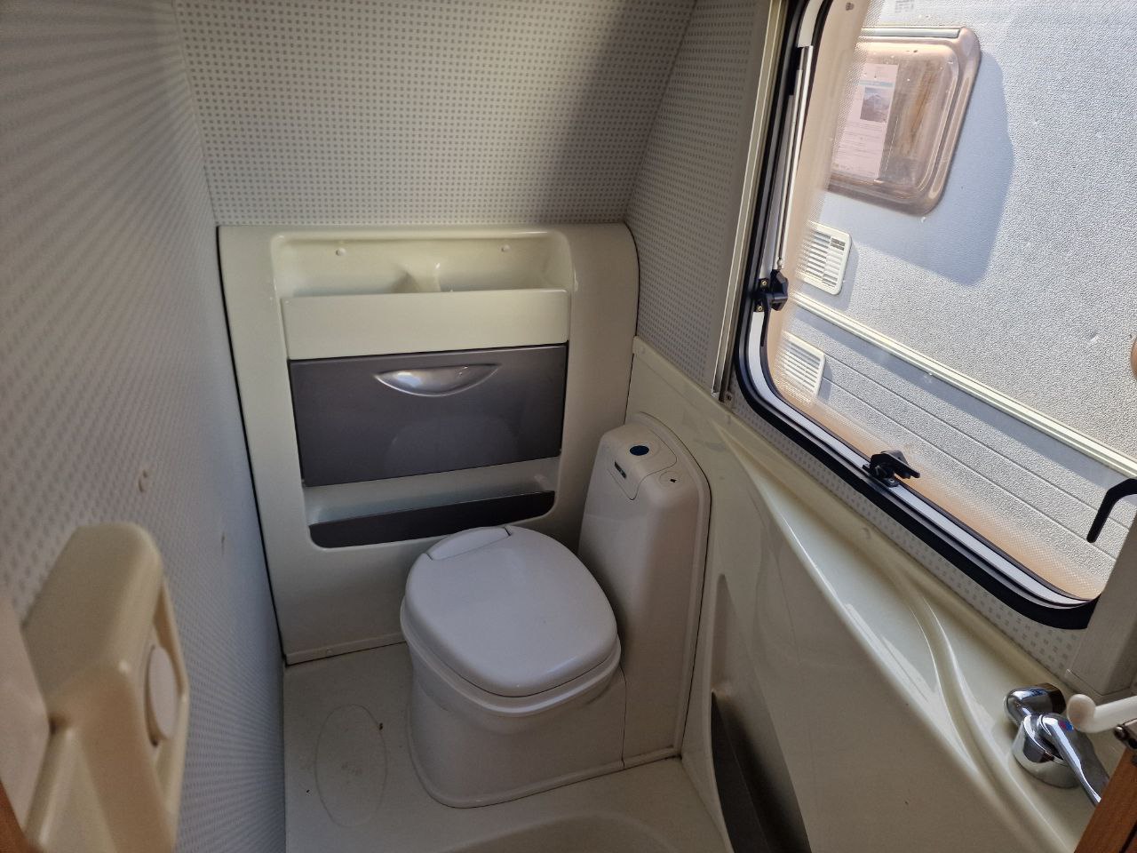 Knaus Sudwind 450 FU