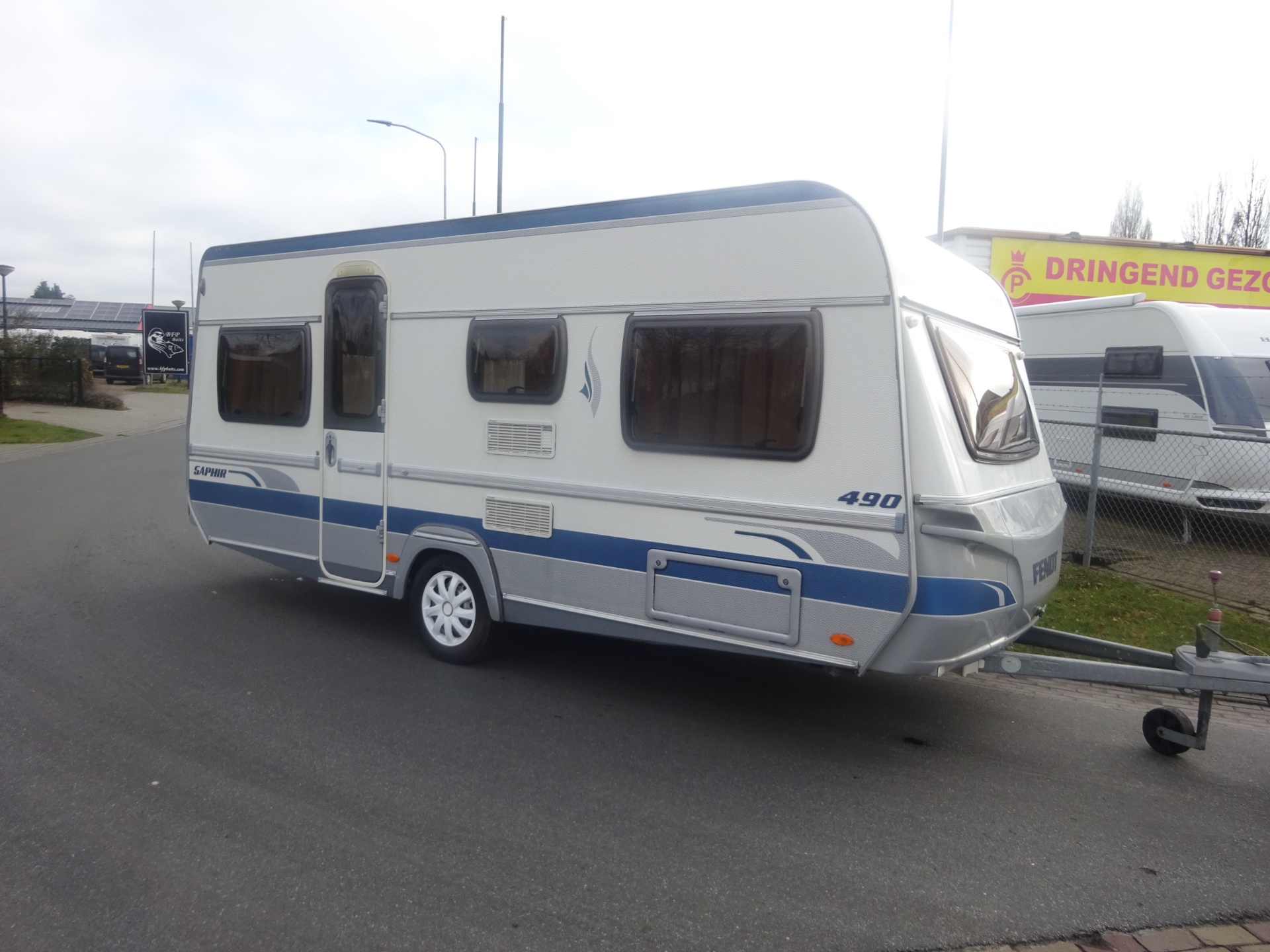 Fendt Saphir 490 Dwars Bed + Rondzit
