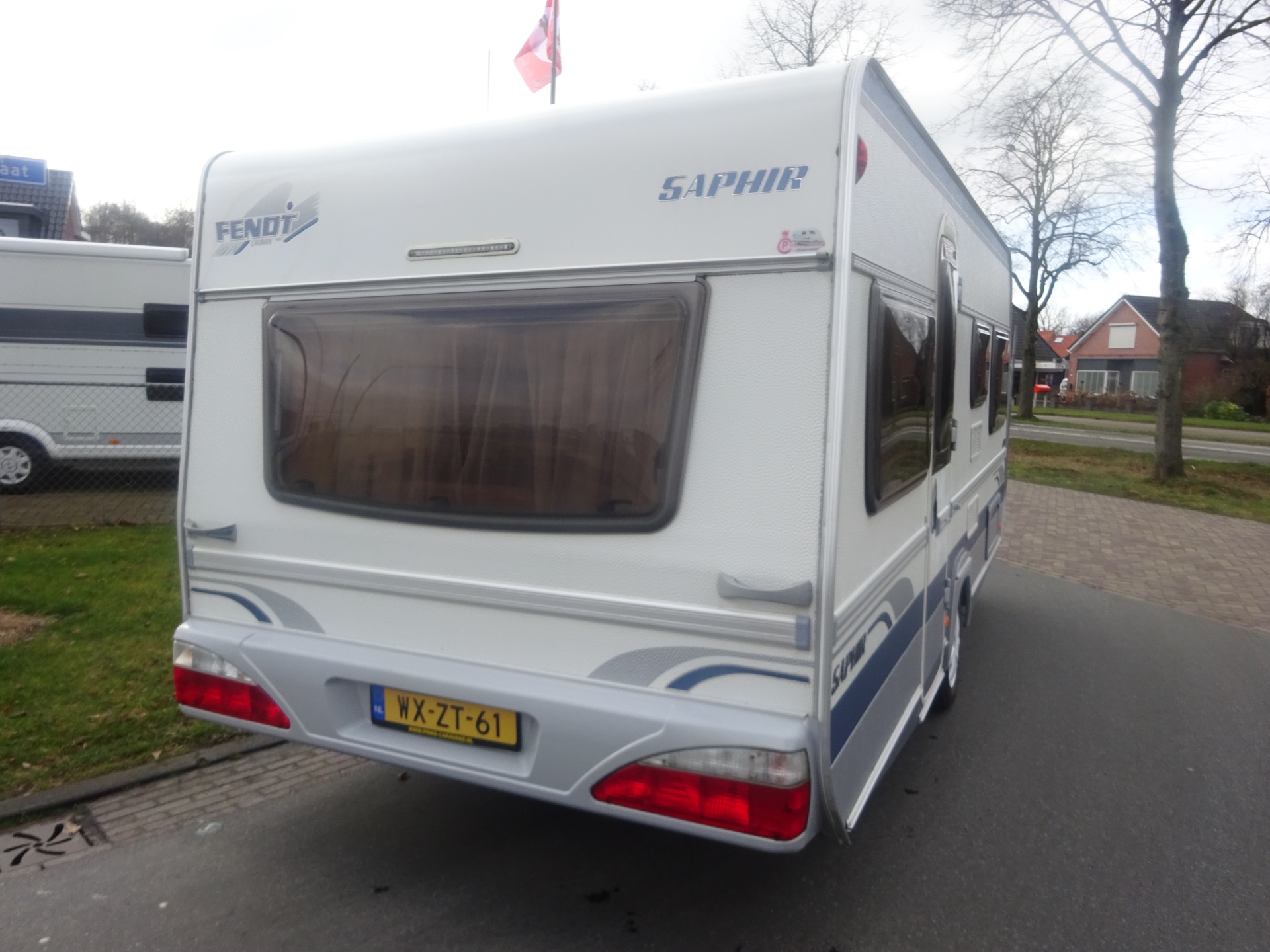 Fendt Saphir 490 Dwars Bed + Rondzit