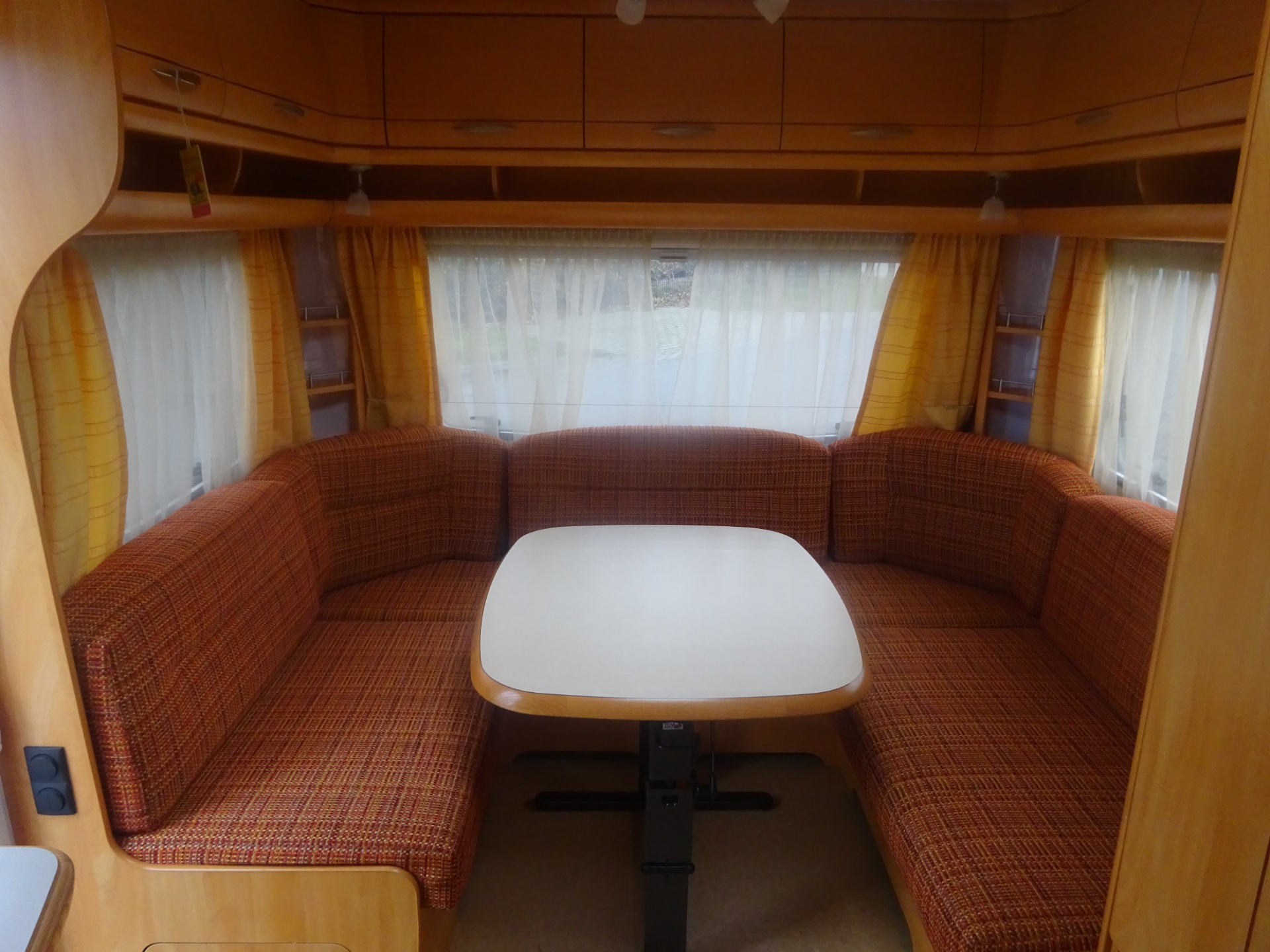 Fendt Saphir 490 Dwars Bed + Rondzit