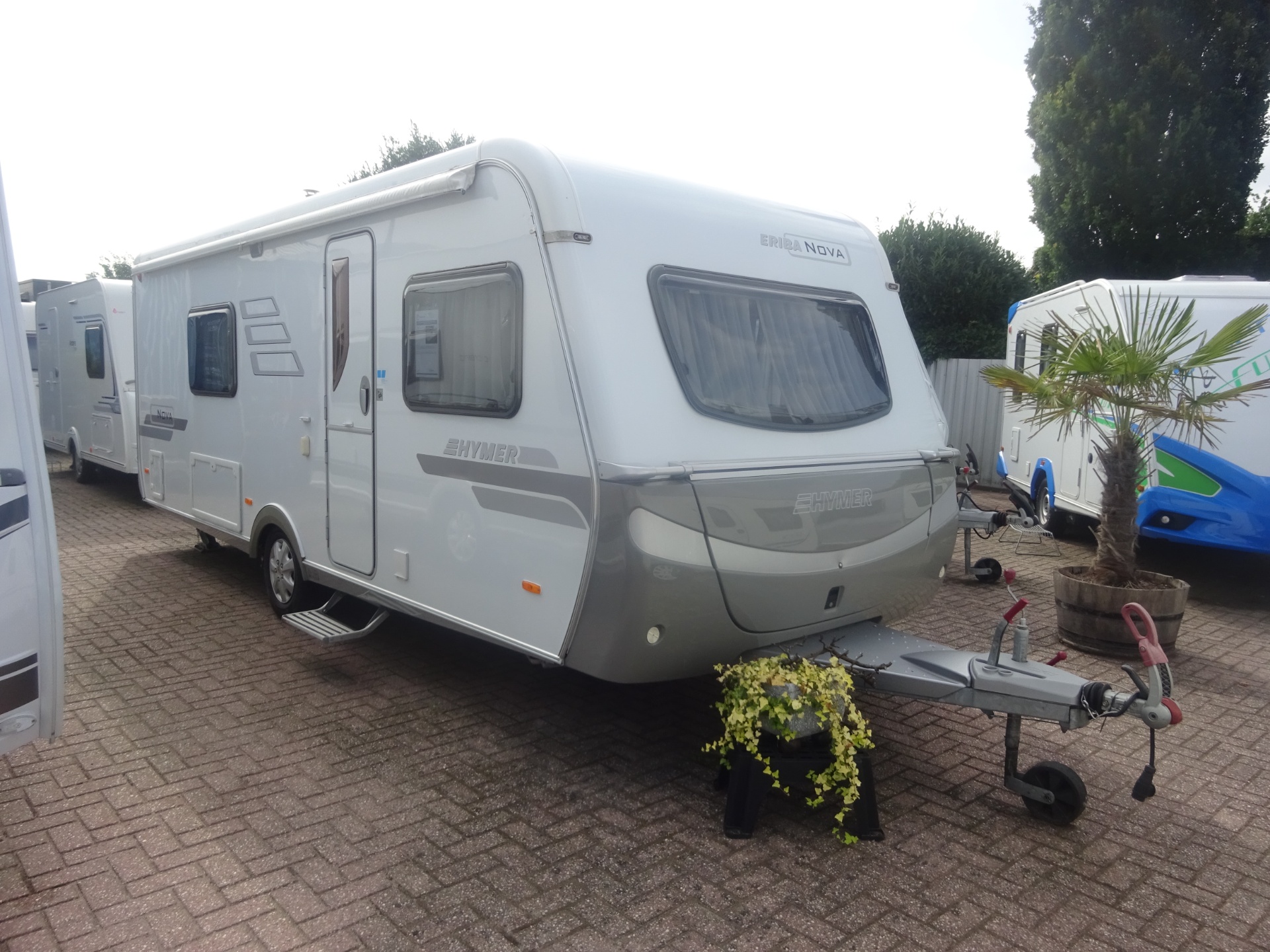 Eriba Nova 580 GERESERVEERD