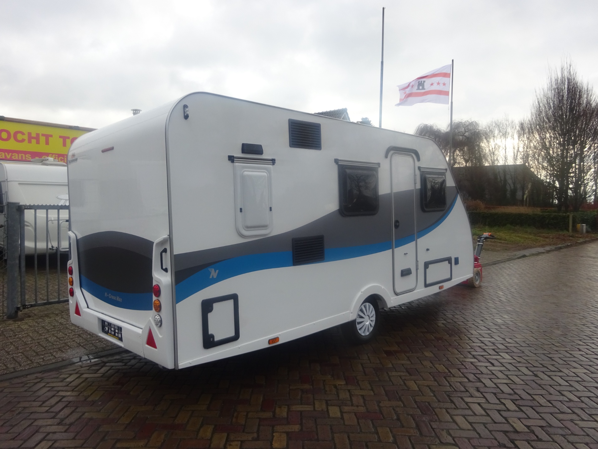 Niewiadow N-Cross Max 5 Persoons #PRIMEUR#