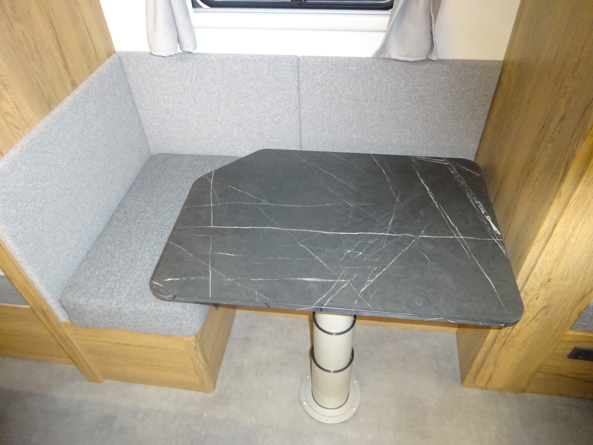 Niewiadow N-Cross Max 5 Persoons #PRIMEUR#