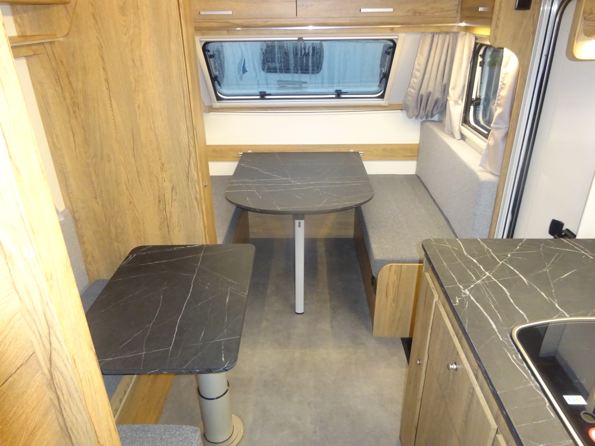 Niewiadow N-Cross Max 5 Persoons #PRIMEUR#