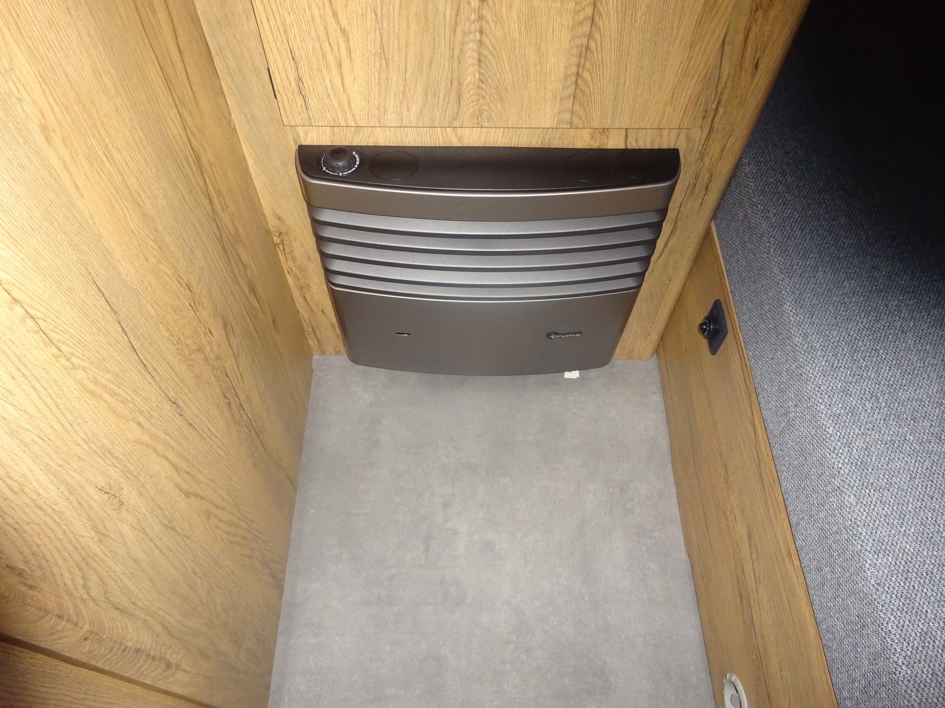 Niewiadow N-Cross Max 5 Persoons #PRIMEUR#