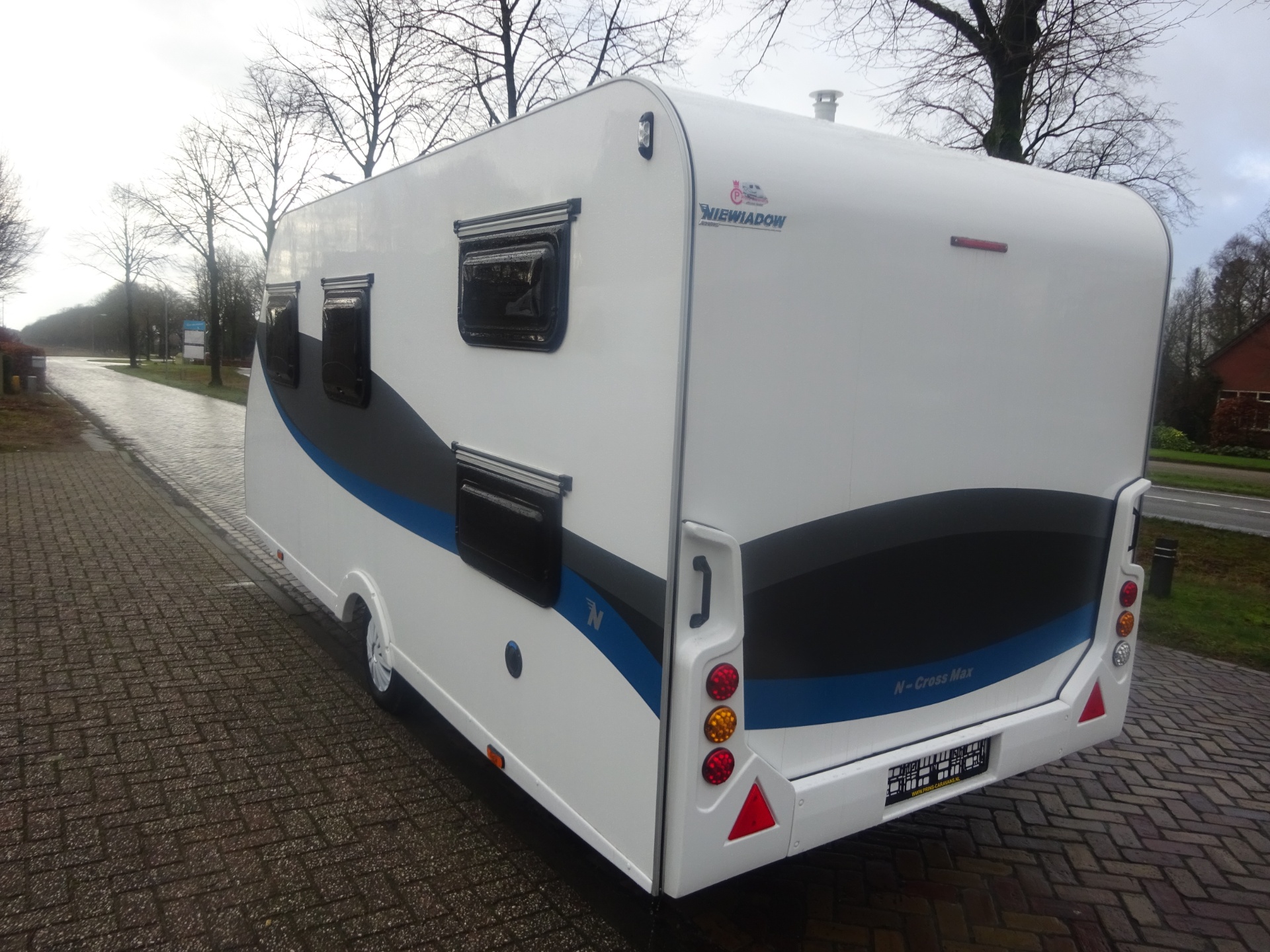 Niewiadow N-Cross Max 5 Persoons #PRIMEUR#