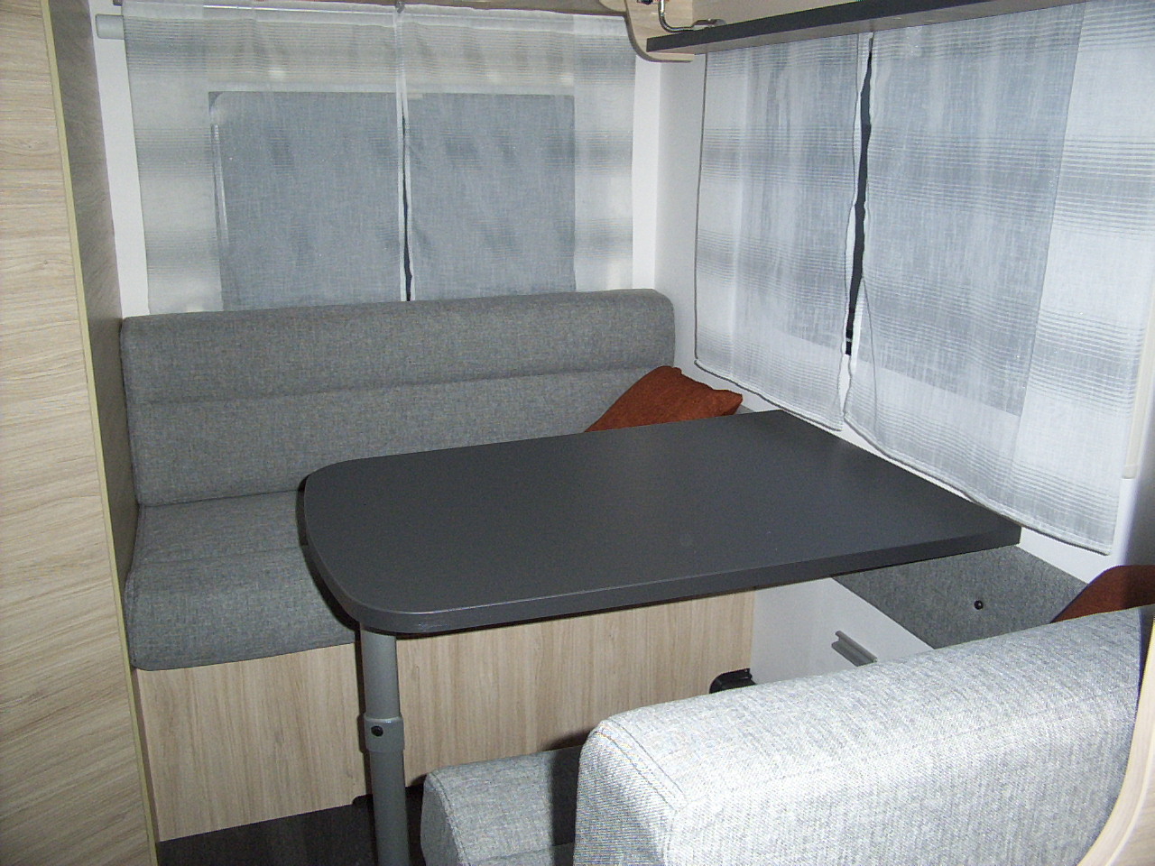 Caravelair Alba Style 390 Nieuw model 2023 ! Lichtgewicht !Korting bij geen inruil !