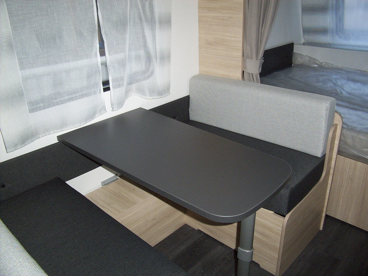 Caravelair Alba 400 Nieuw model 2023 ! Licht gewicht !Korting bij geen inruil ! De laatste !