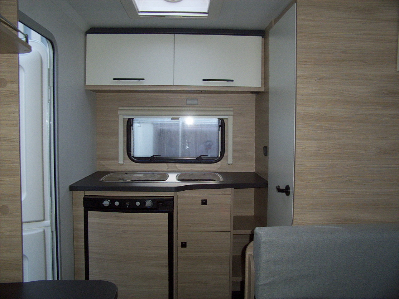 Caravelair Alba 400 Nieuw model 2023 ! Licht gewicht !Korting bij geen inruil ! De laatste !
