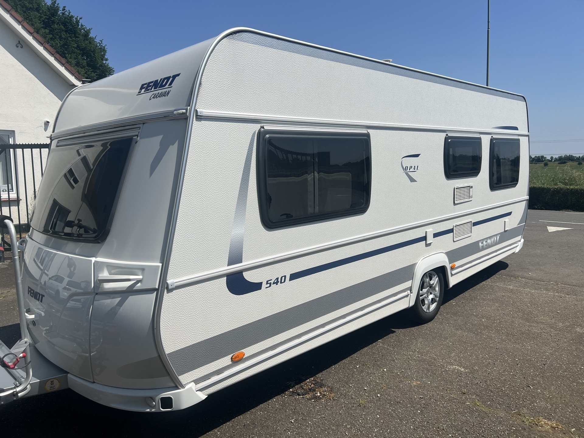Fendt Opal 540 TG - enkele bedden - mover- luifel - fietsdrager