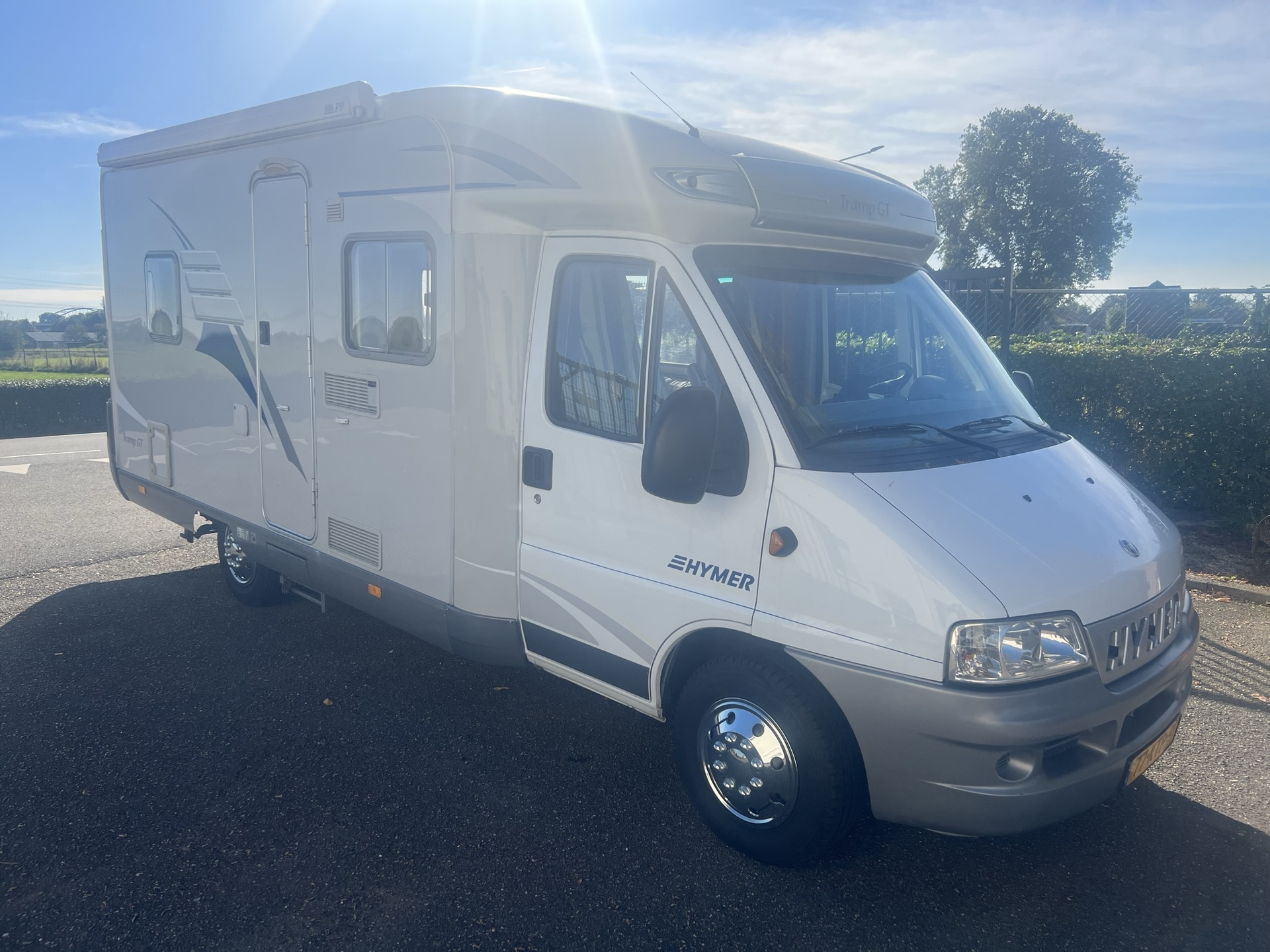Hymer T 575 GT vast bed - motor airco - 2.8 motor - 128 pk