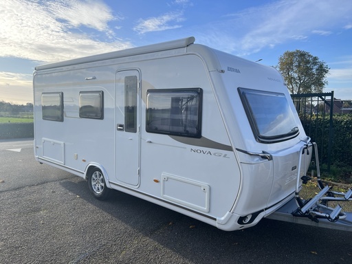 Eriba Nova 485 GL - thule luifel - mover - fietsdrager - 1800 kg as