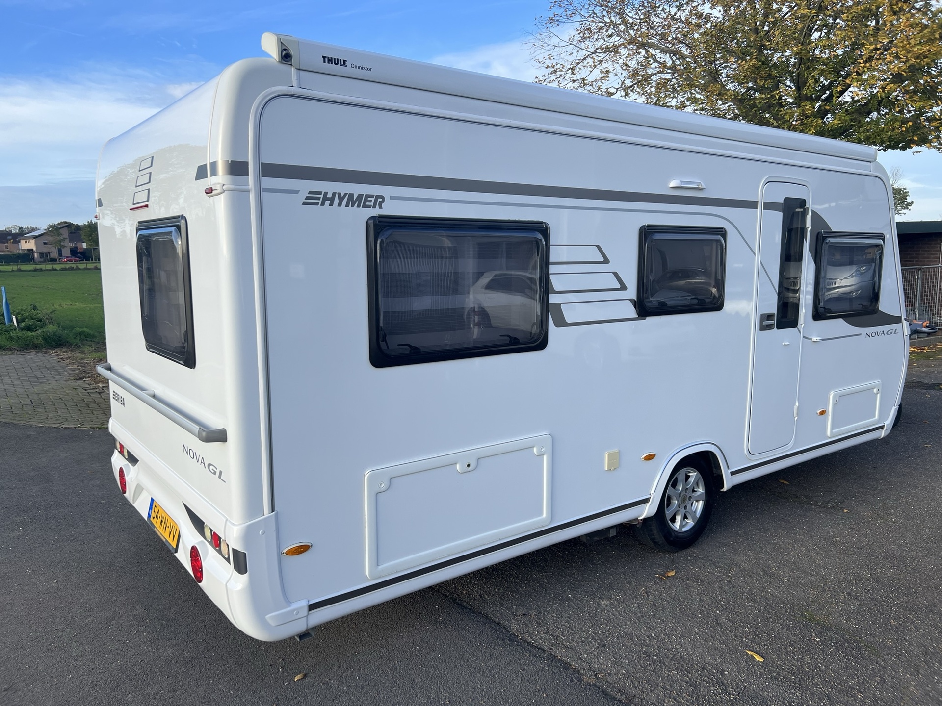 Eriba Nova 485 GL - thule luifel - mover - fietsdrager - 1800 kg as