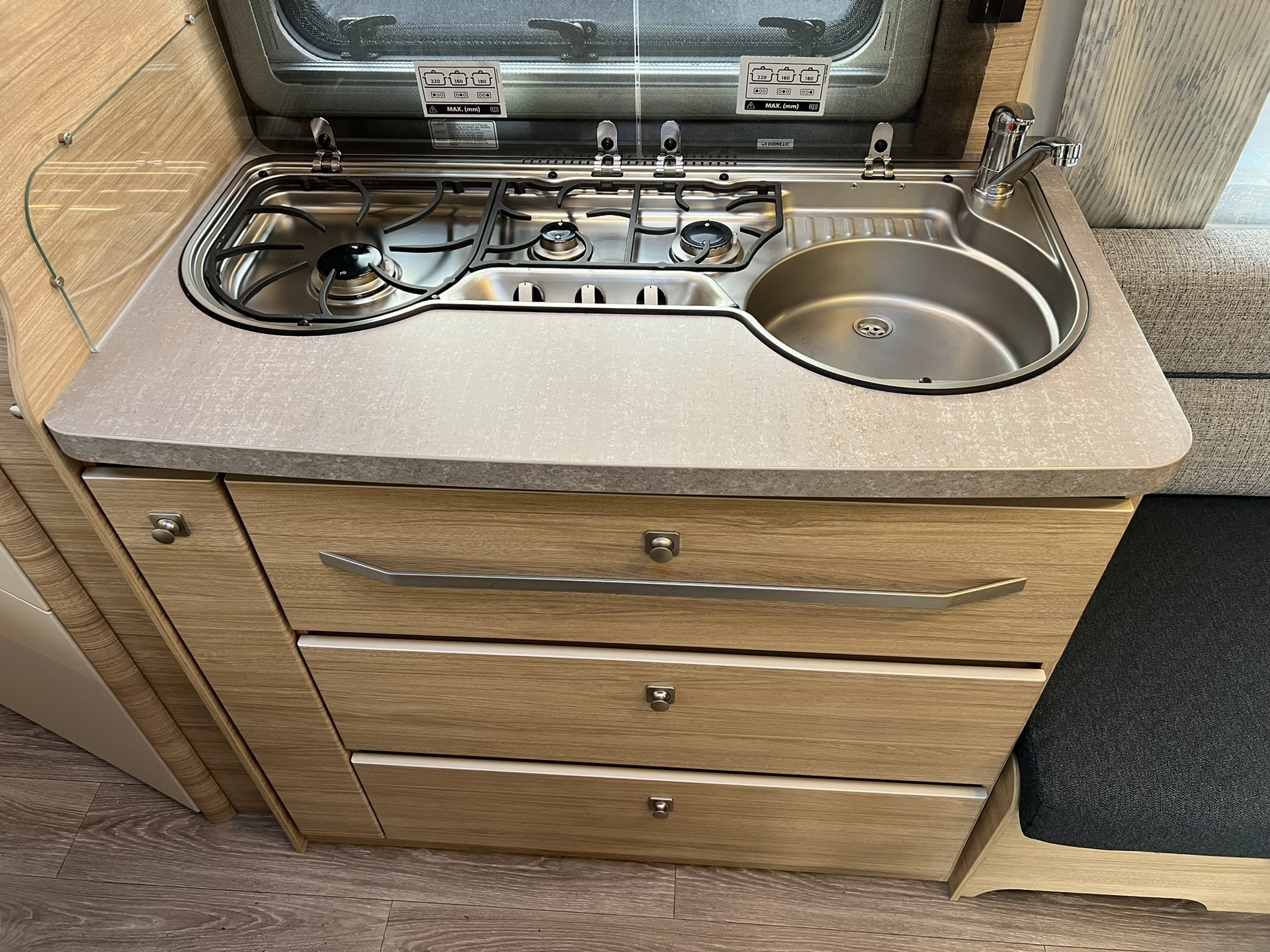 Fendt Bianco Activ 550 SD - thule luifel - mover - 2000 kg as