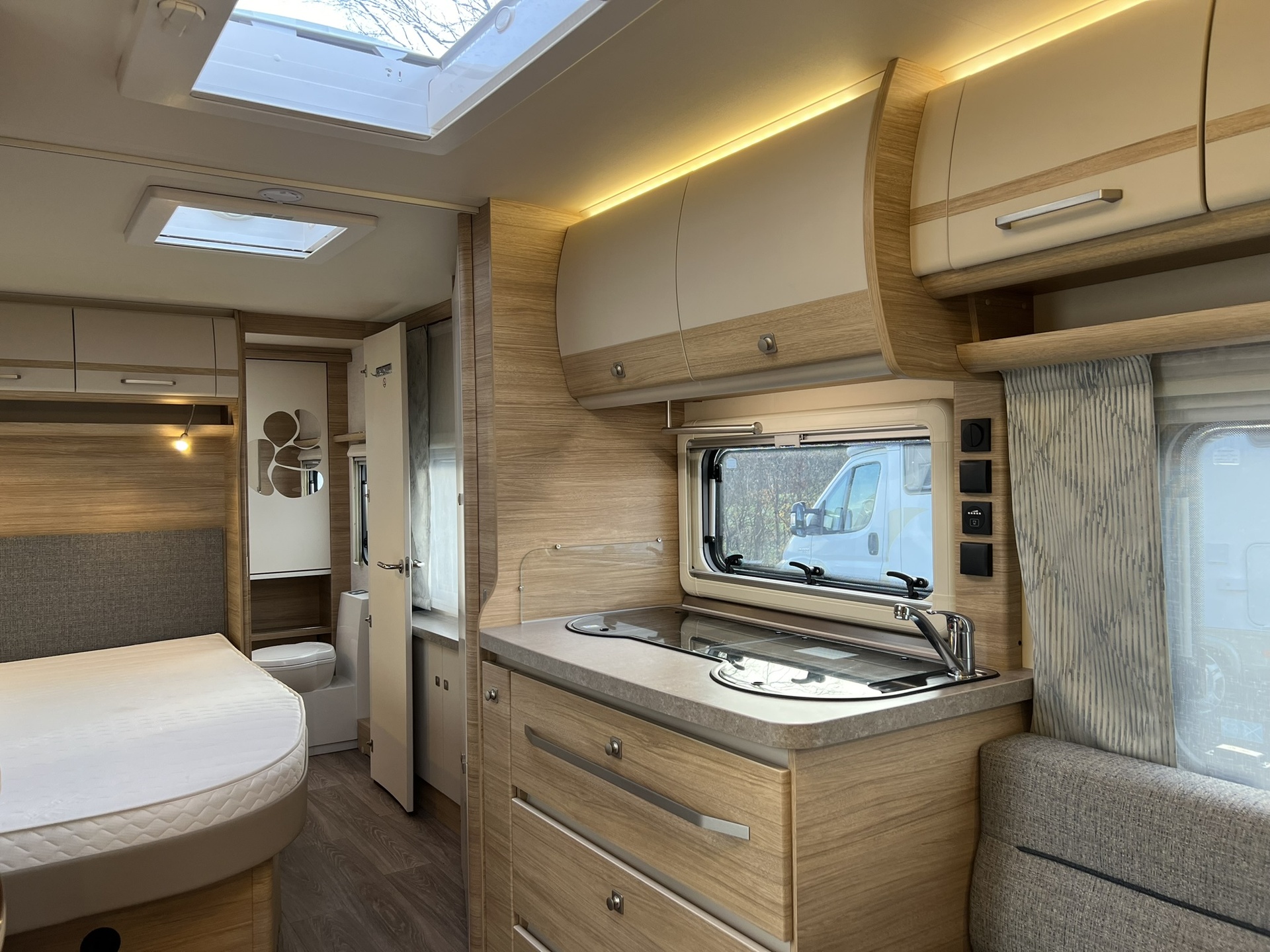 Fendt Bianco Activ 550 SD - thule luifel - mover - 2000 kg as