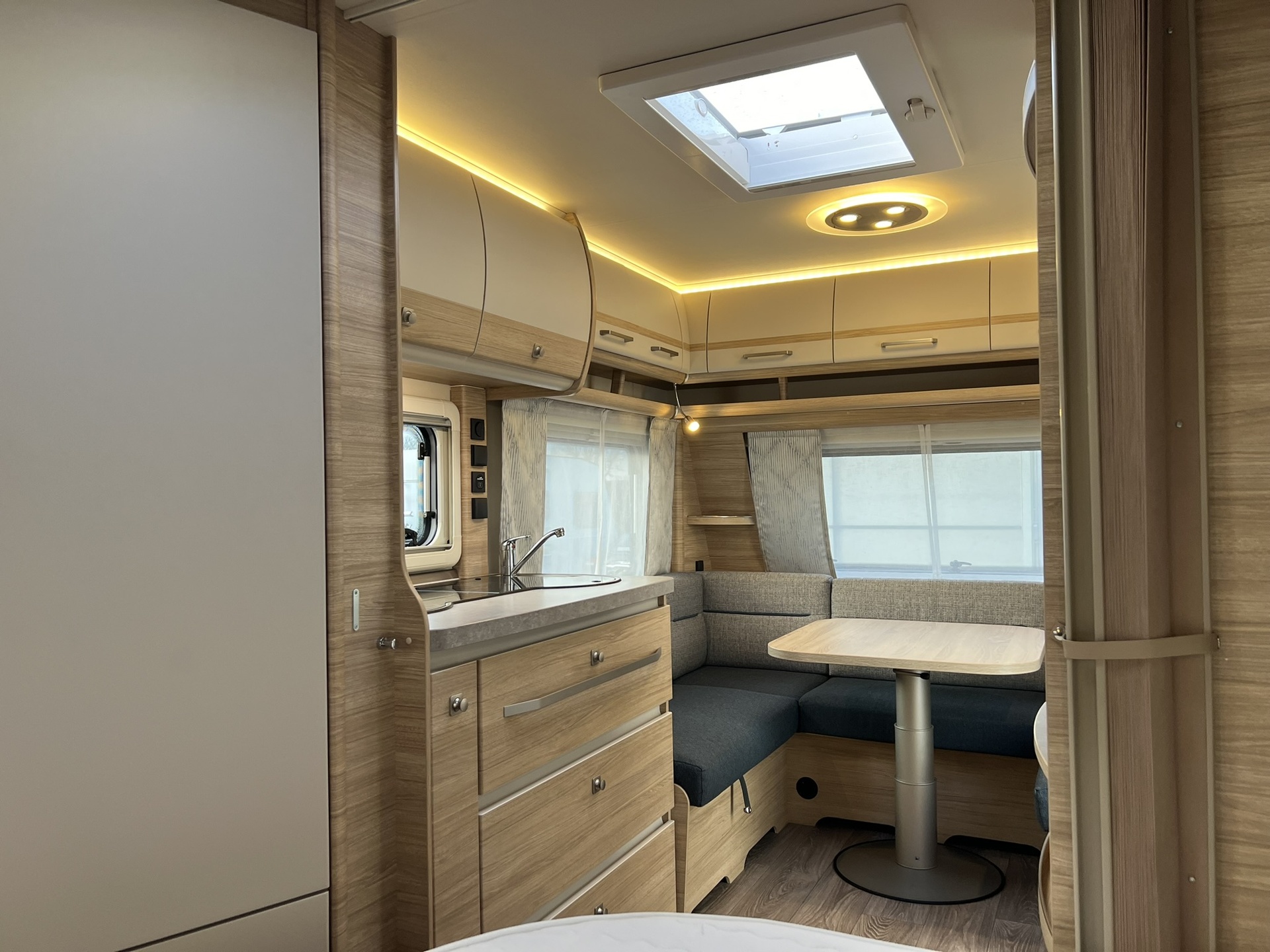 Fendt Bianco Activ 550 SD - thule luifel - mover - 2000 kg as