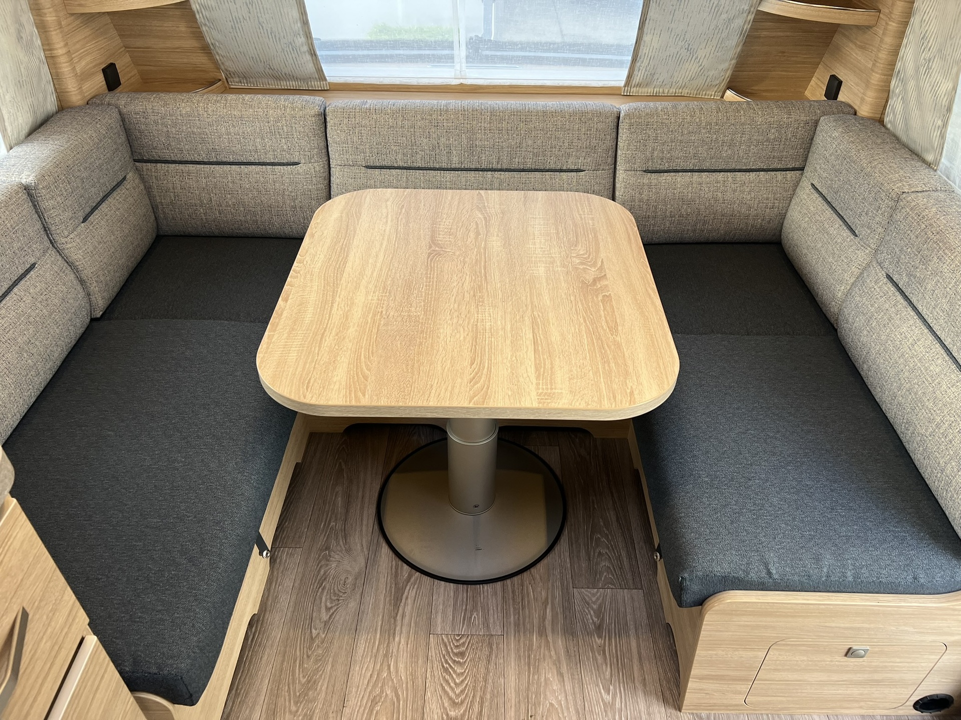 Fendt Bianco Activ 550 SD - thule luifel - mover - 2000 kg as