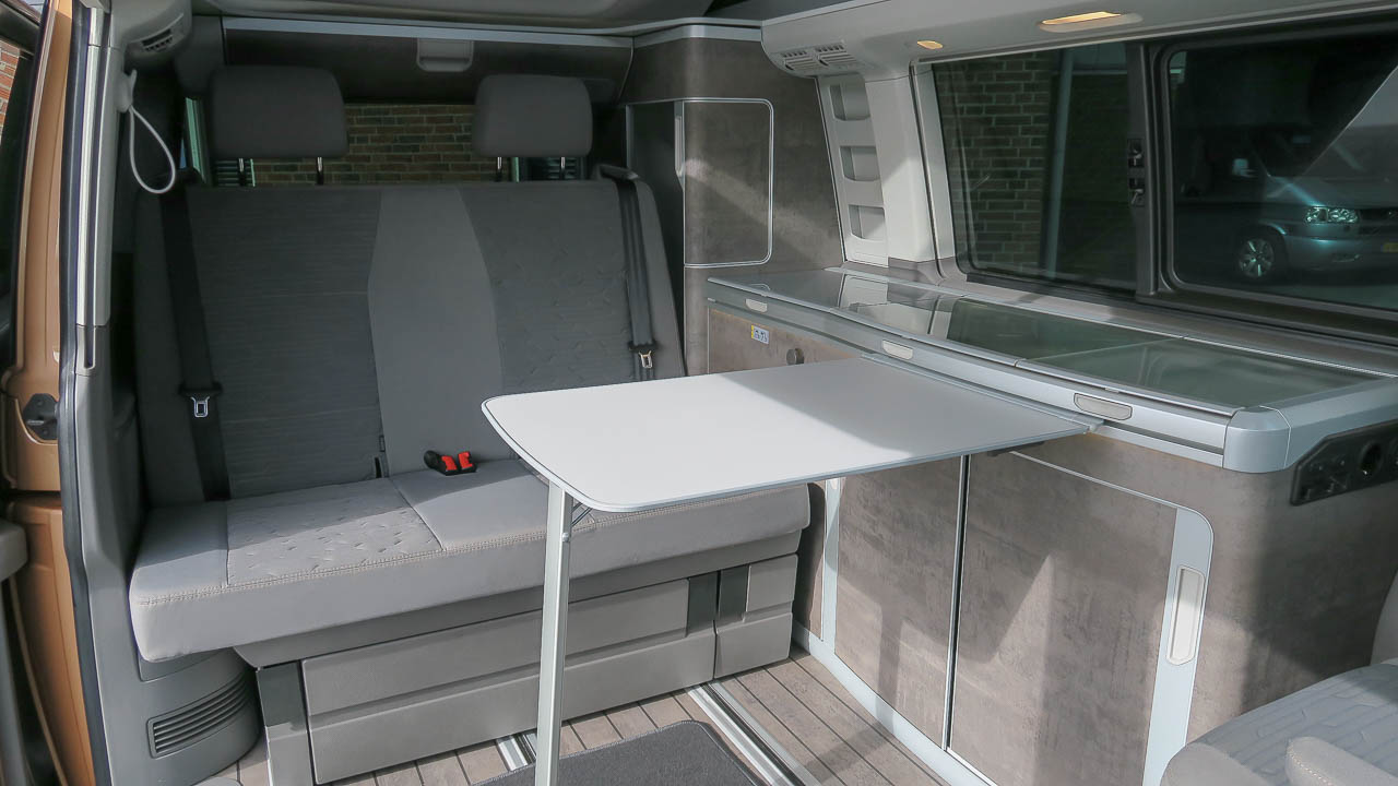 Volkswagen California 6.1 Edition Copperbronze! (Verkocht)