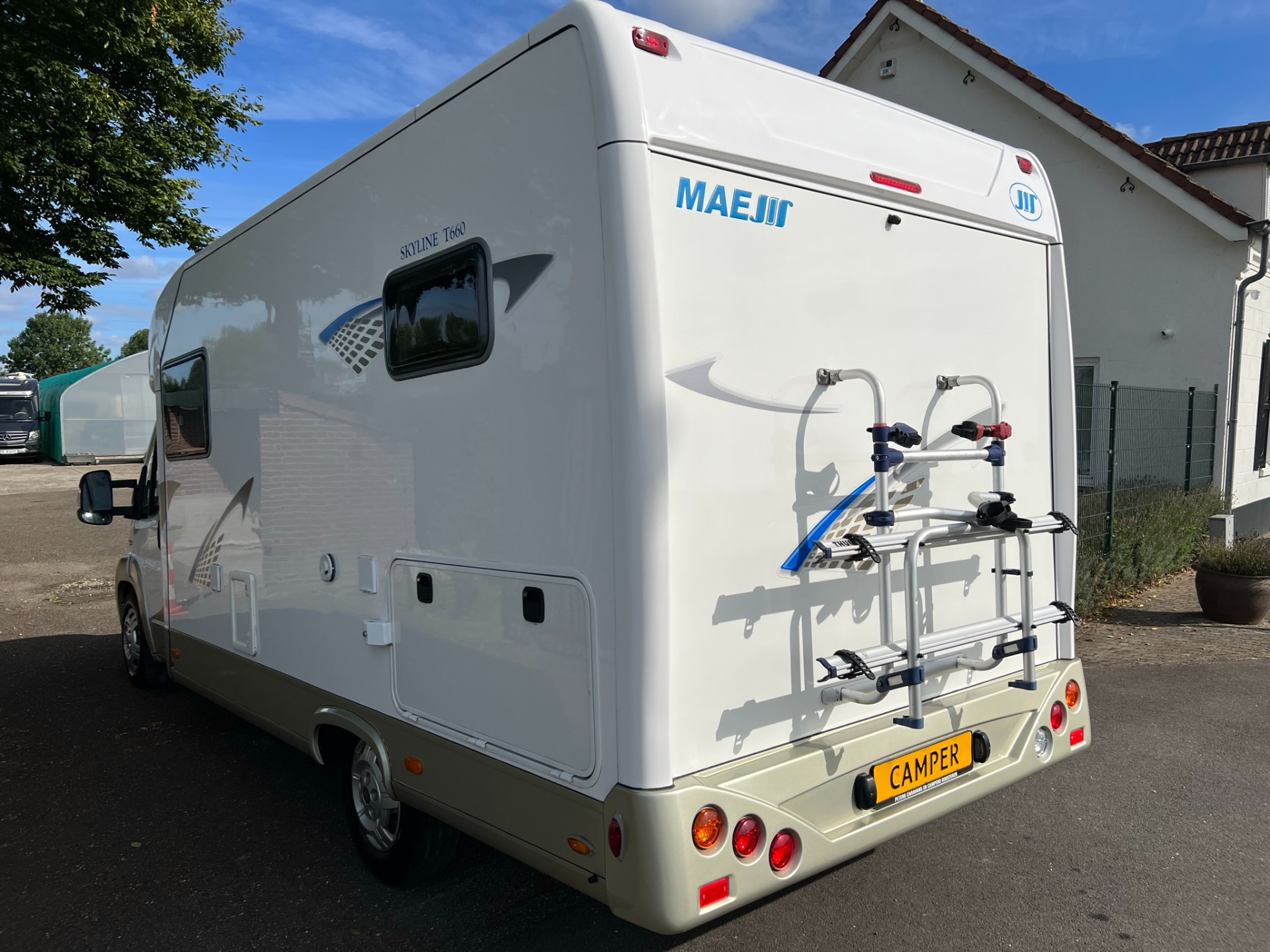 Maesss Skyline T 660 - enkele bedden - 3.0 liter - 158 pk - zonnepaneel