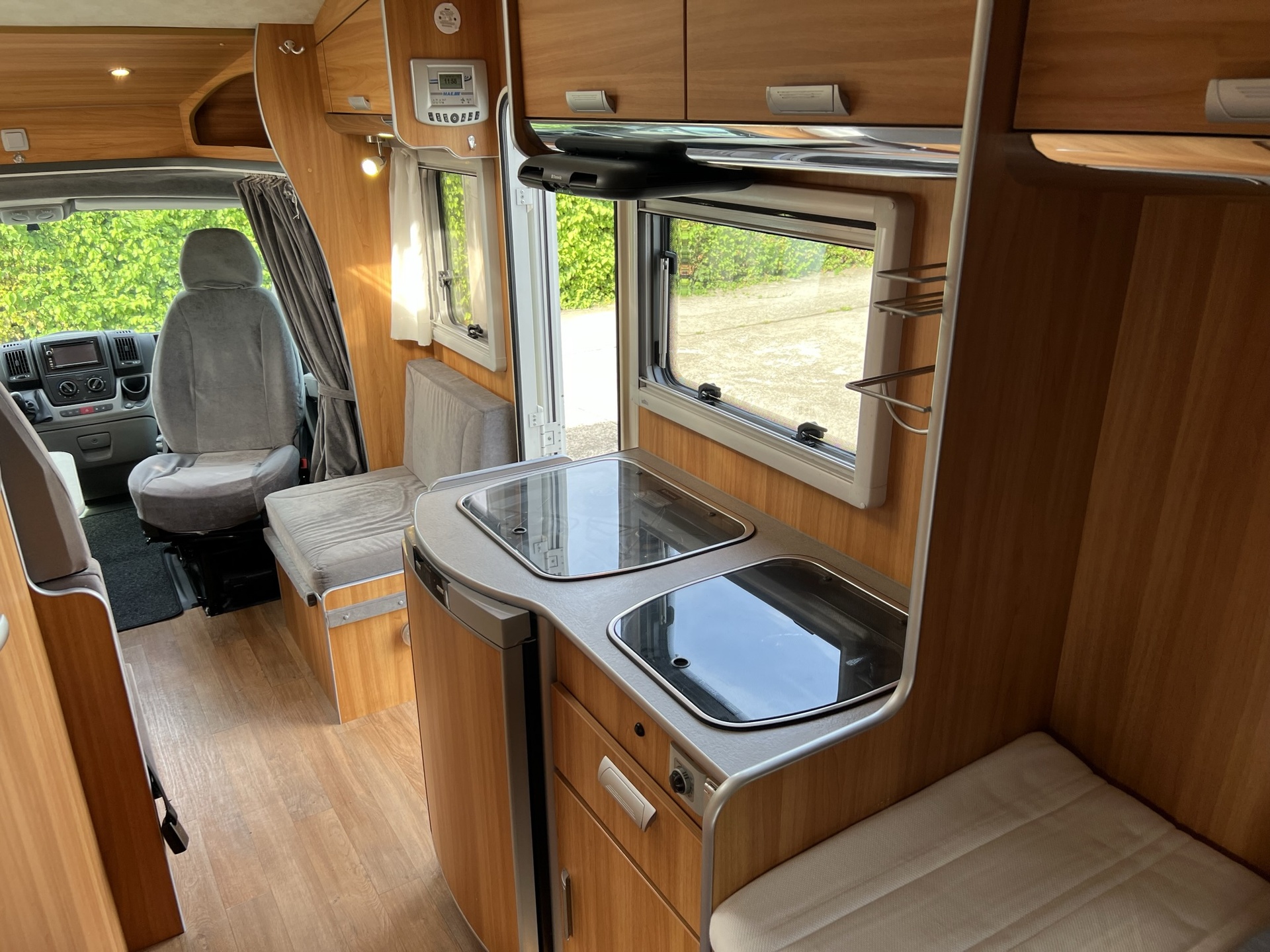 Maesss Skyline T 660 - enkele bedden - 3.0 liter - 158 pk - zonnepaneel