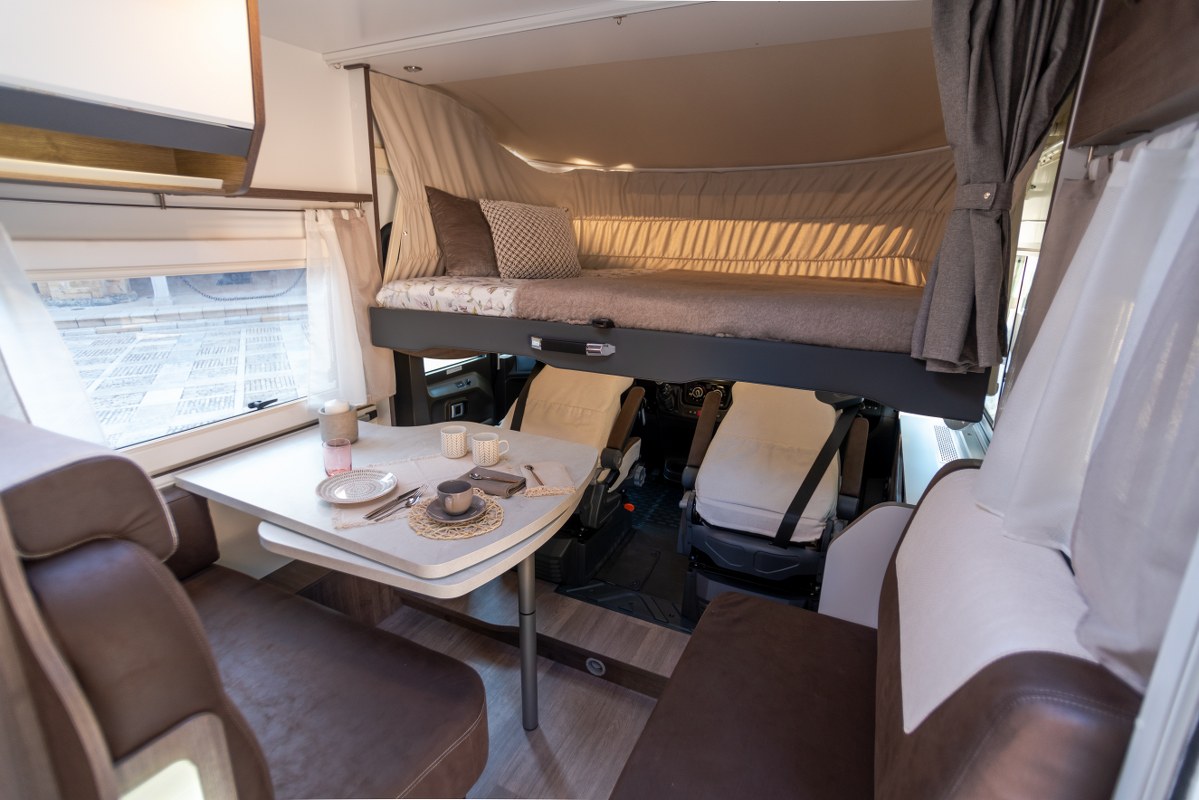 Benimar Amphitryon 940