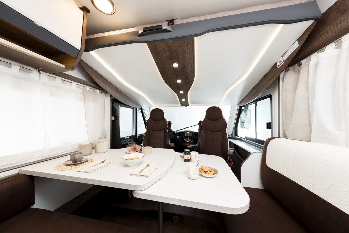 Benimar Amphitryon 940