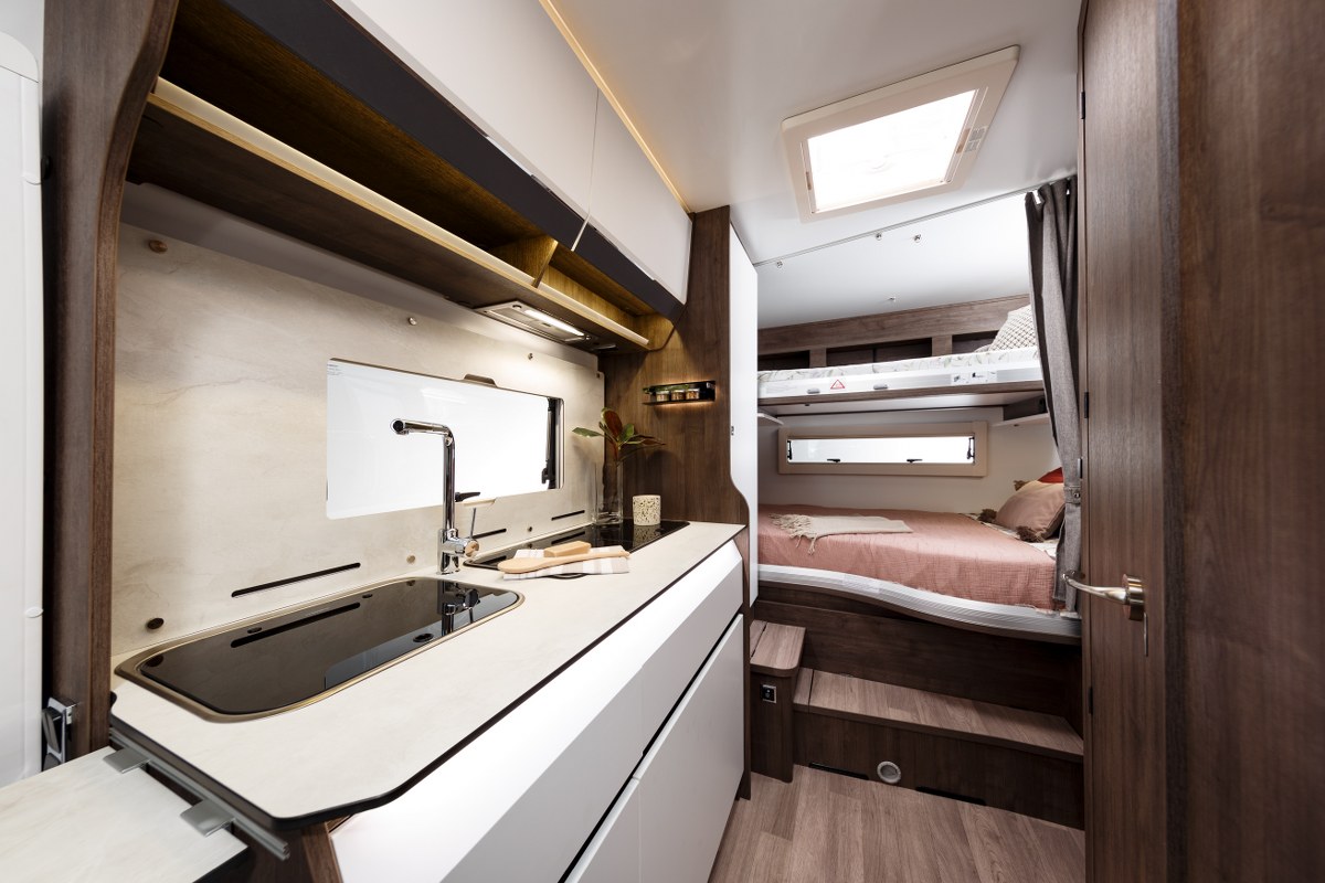 Benimar Amphitryon 940