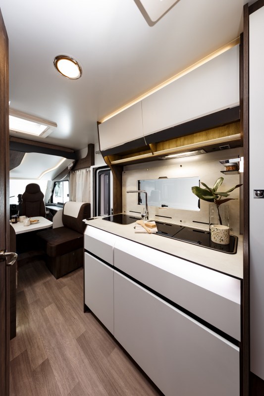 Benimar Amphitryon 940