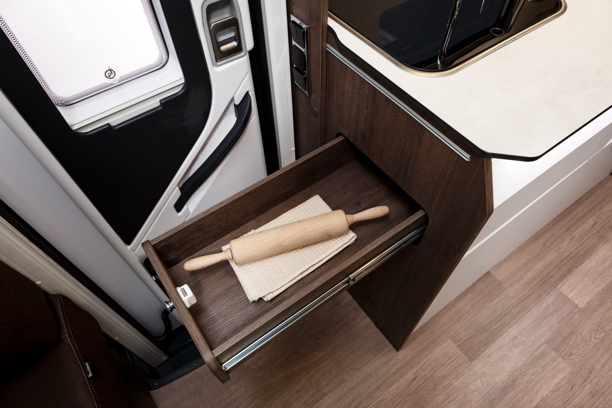 Benimar Amphitryon 940