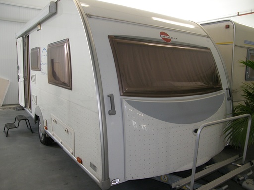 Buerstner 4601 460TL