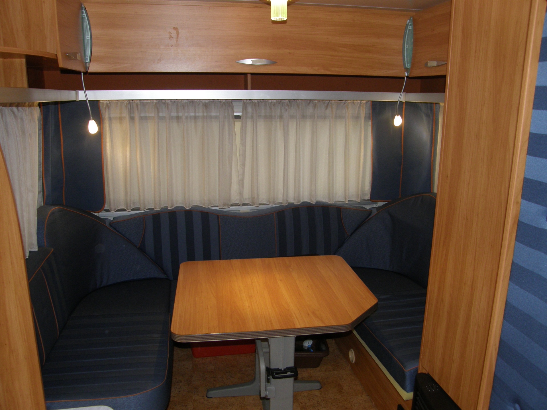 Buerstner 4601 460TL