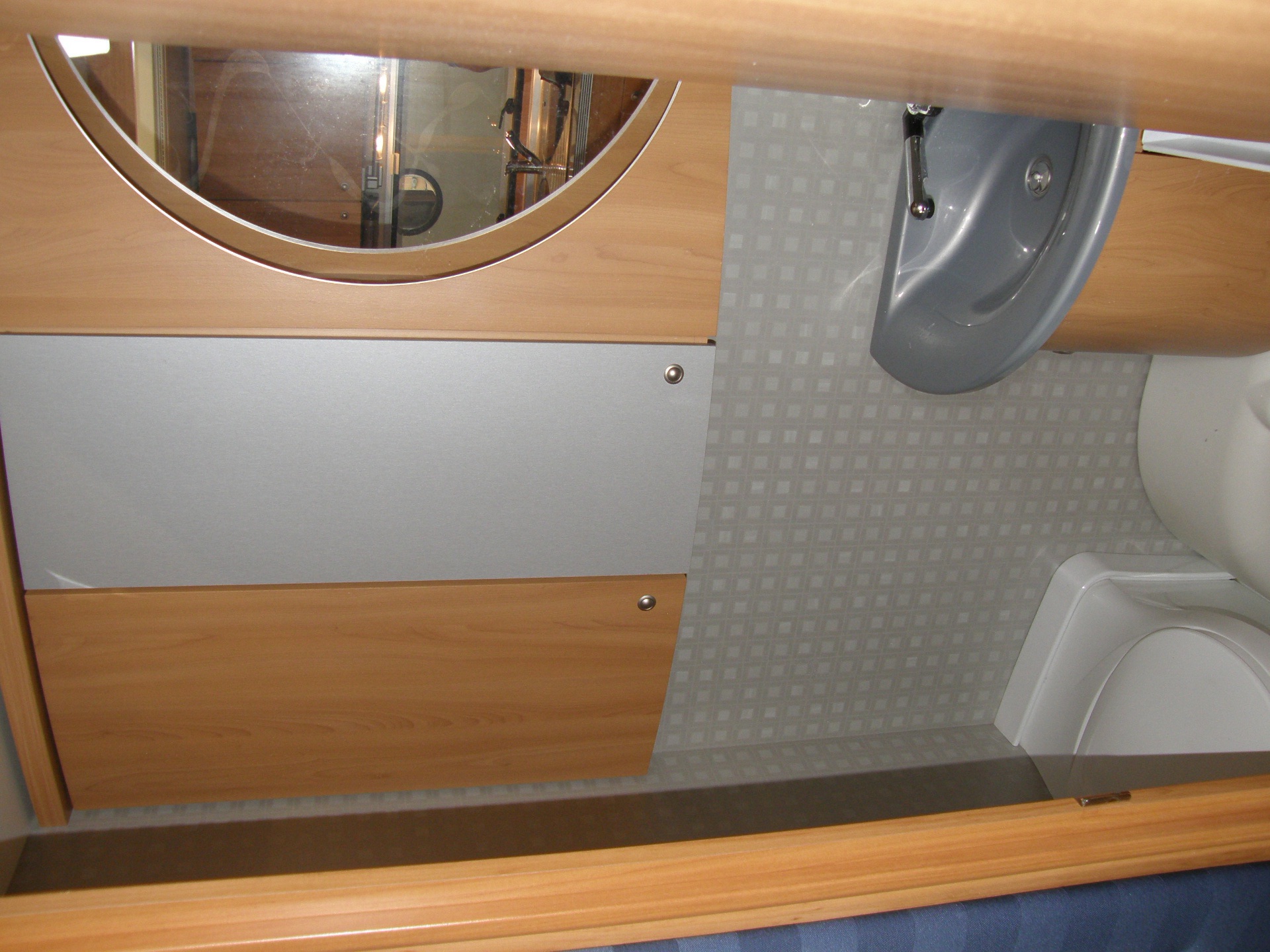 Buerstner 4601 460TL