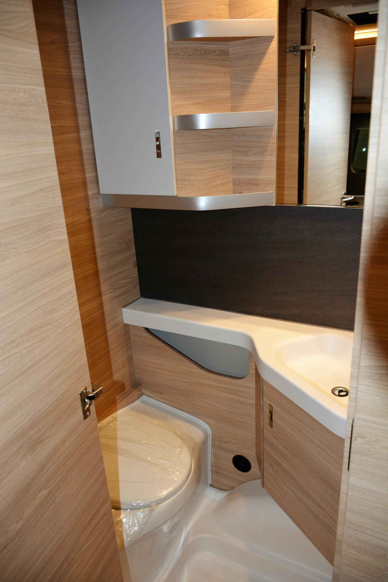 Knaus Südwind 460 EU 60 Years Nieuw 2021