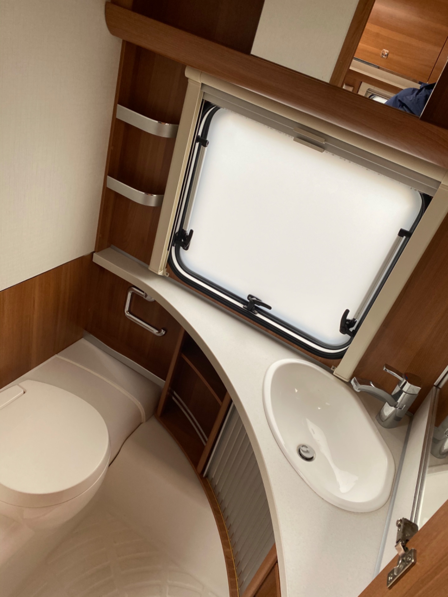 Fendt Saphir 465 TG 2017 mover en Luifel Nieuwstaat